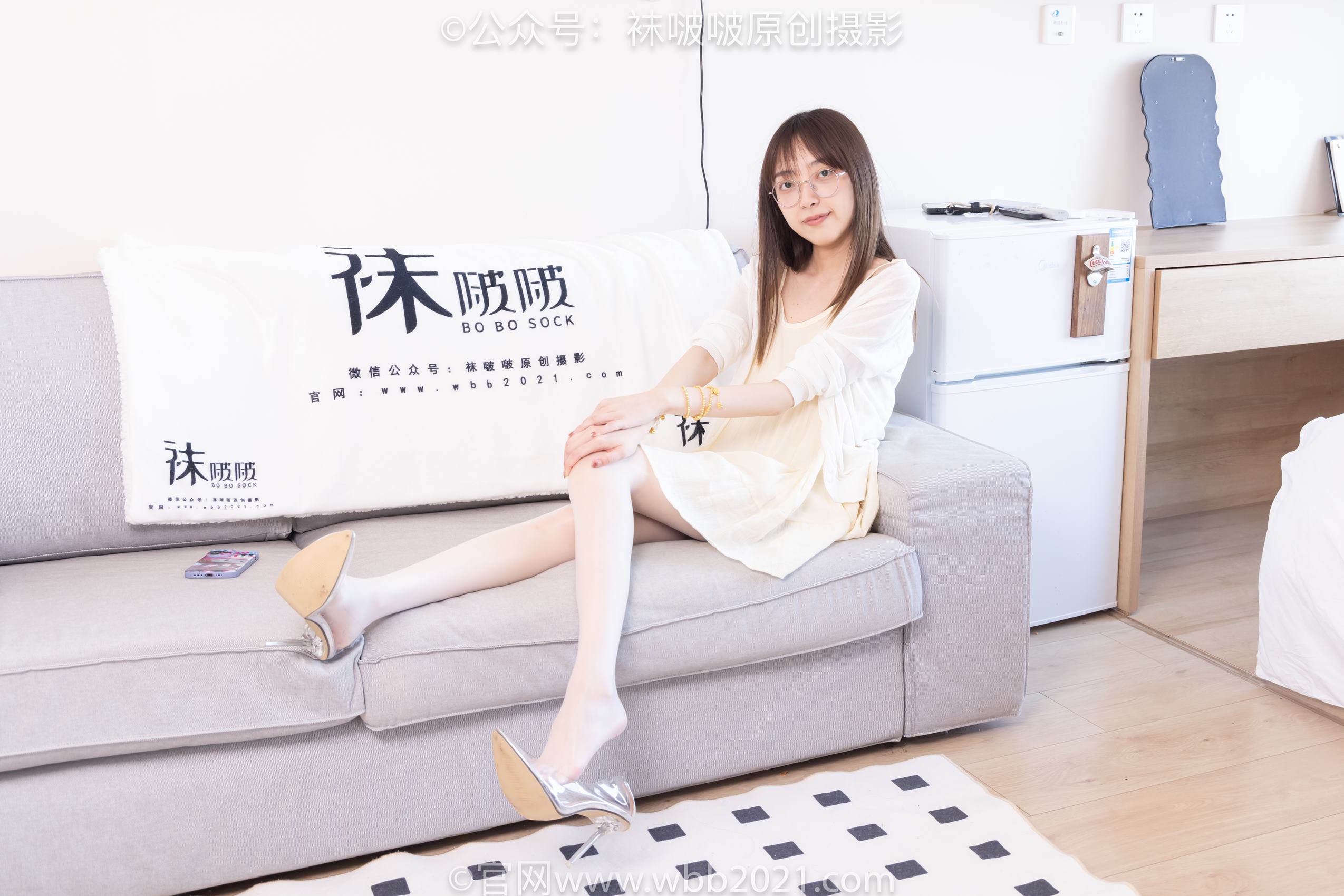 图片[34]-[BoBoSocks袜啵啵]NO.391 稚予-两双高跟鞋、肉丝、油亮白丝、裸足[145P] – 速更版-美库