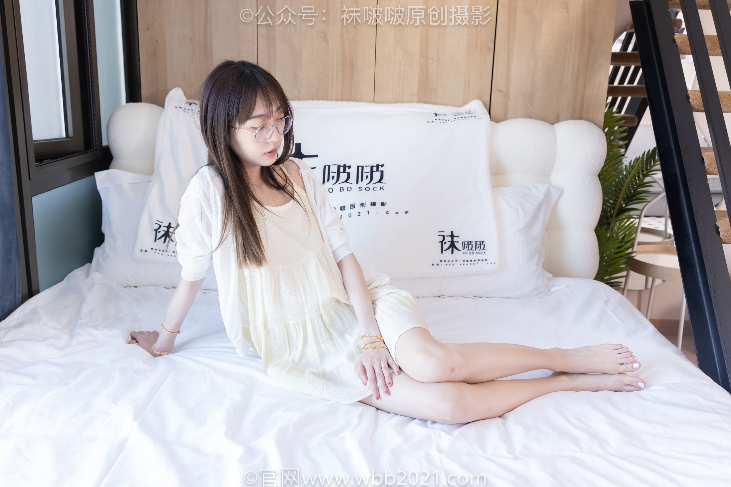 图片[95]-[BoBoSocks袜啵啵]NO.391 稚予-两双高跟鞋、肉丝、油亮白丝、裸足[145P] – 速更版-美库