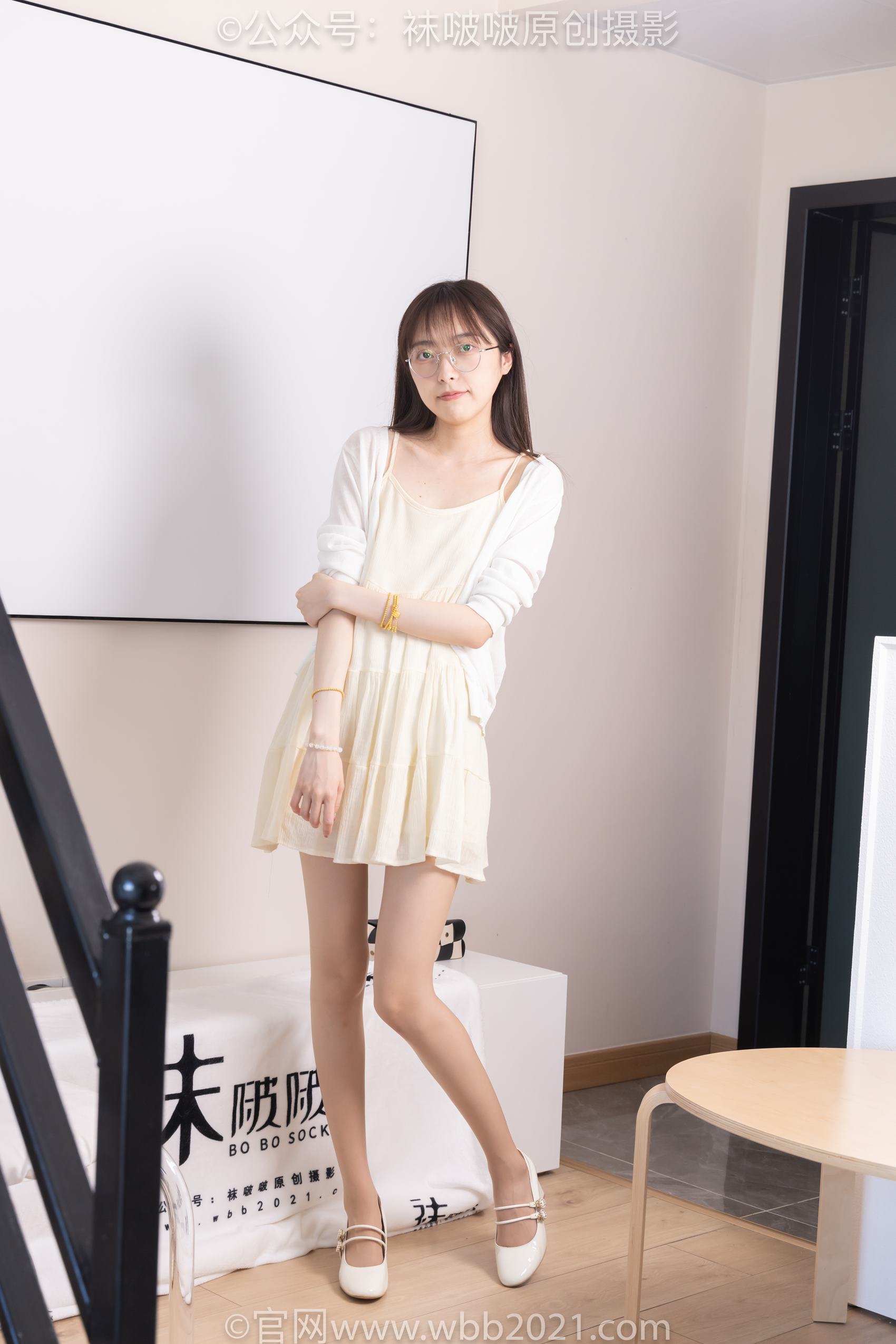 图片[106]-[BoBoSocks袜啵啵]NO.391 稚予-两双高跟鞋、肉丝、油亮白丝、裸足[145P] – 速更版-美库