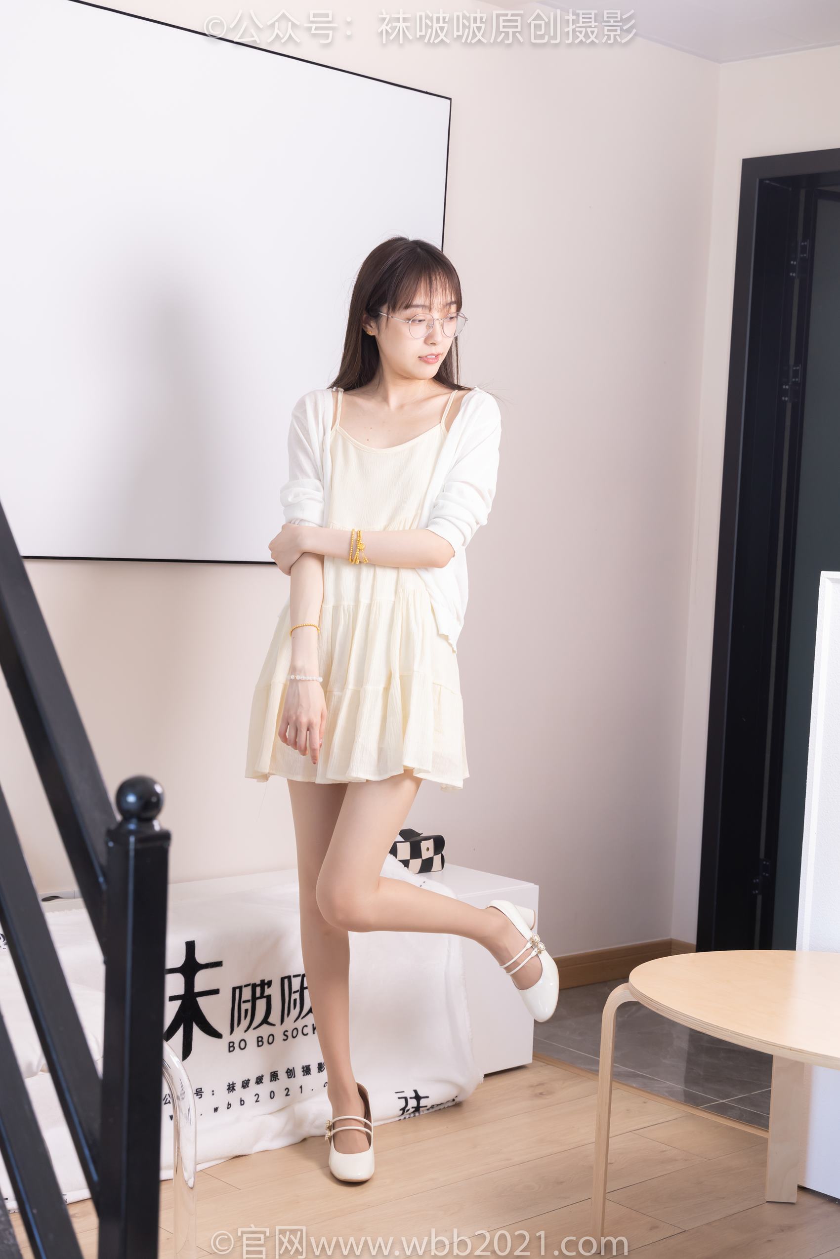 图片[107]-[BoBoSocks袜啵啵]NO.391 稚予-两双高跟鞋、肉丝、油亮白丝、裸足[145P] – 速更版-美库