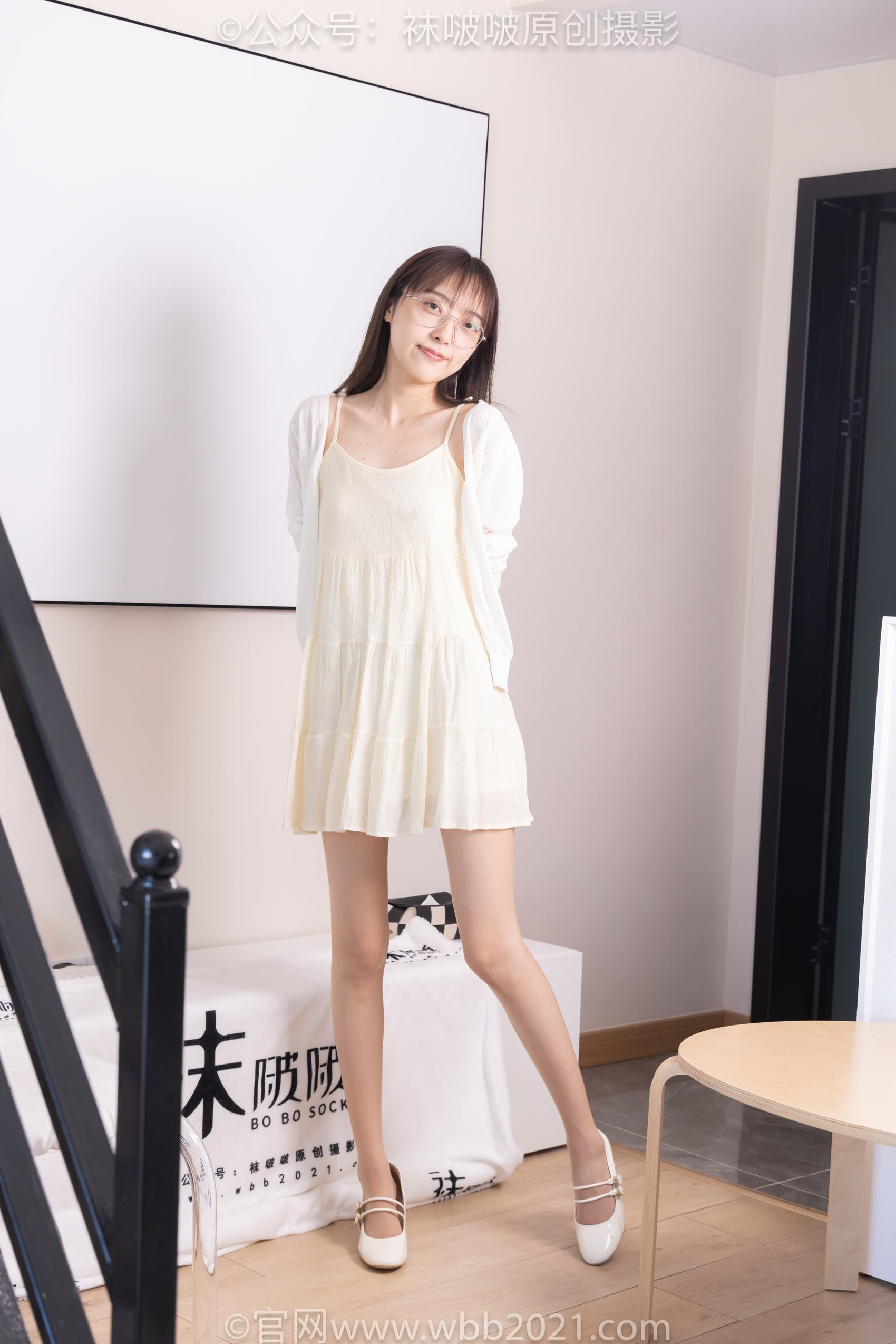 图片[108]-[BoBoSocks袜啵啵]NO.391 稚予-两双高跟鞋、肉丝、油亮白丝、裸足[145P] – 速更版-美库