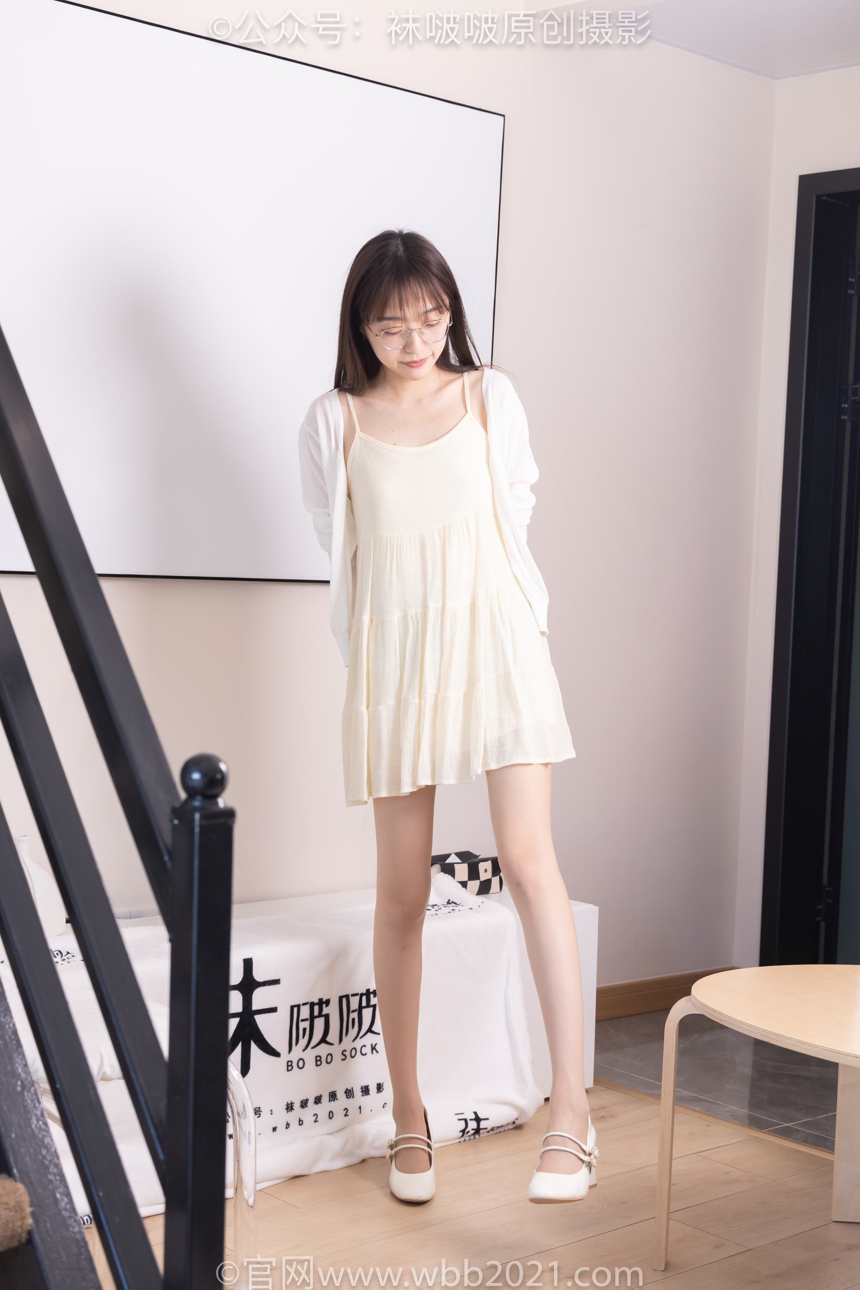 图片[109]-[BoBoSocks袜啵啵]NO.391 稚予-两双高跟鞋、肉丝、油亮白丝、裸足[145P] – 速更版-美库