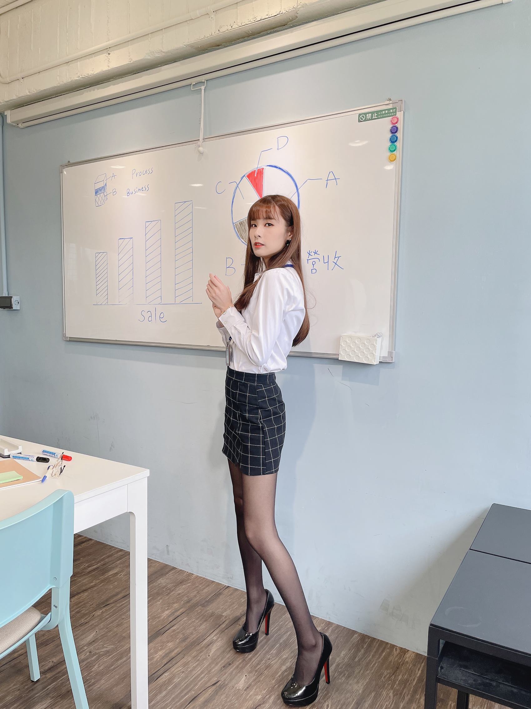 图片[60]-泥泥汝  – OL女郎B[350P] – 速更版-美库