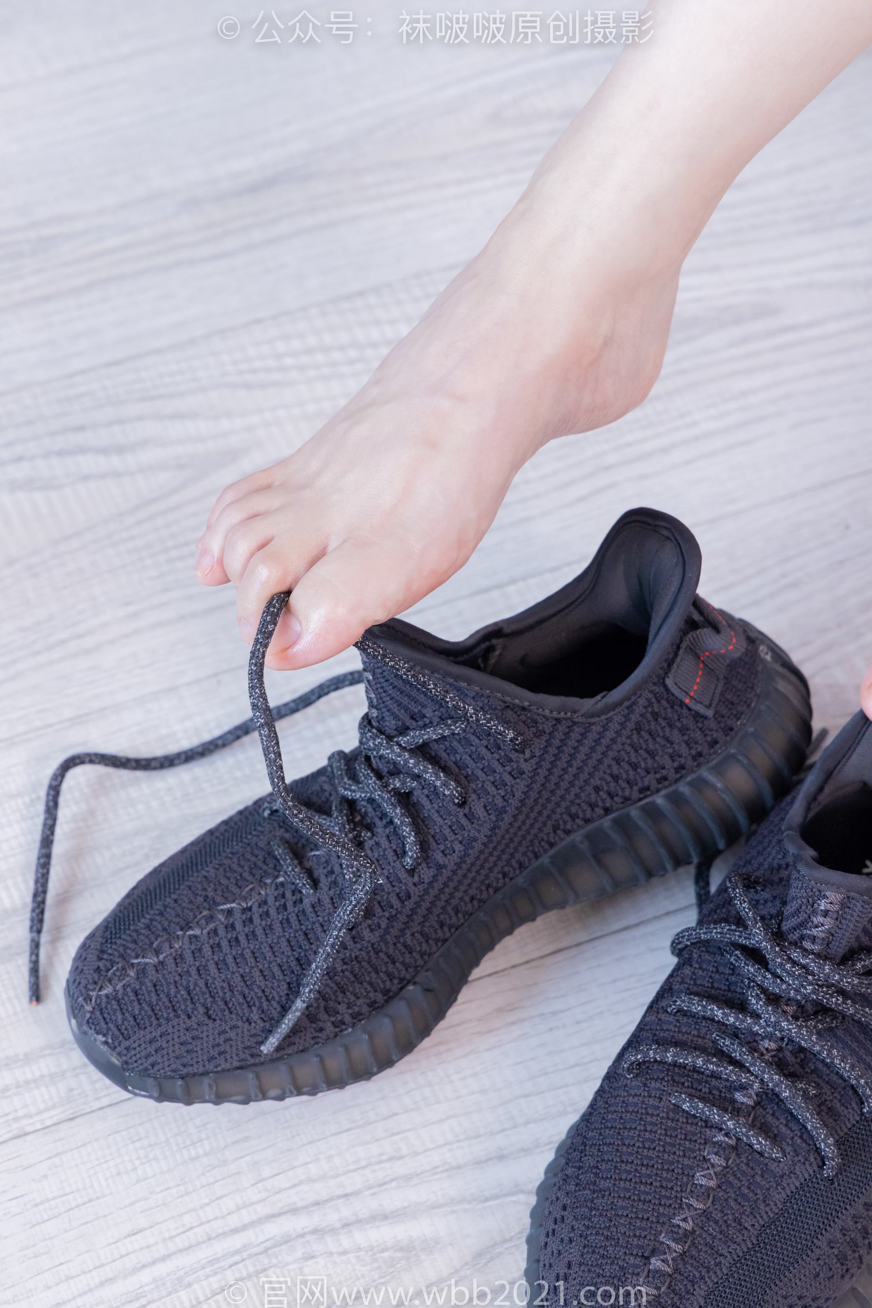 图片[134]-[BoBoSocks袜啵啵]NO.394 甜甜圈-运动鞋、白船袜、裸足、裸足[140P] – 速更版-美库