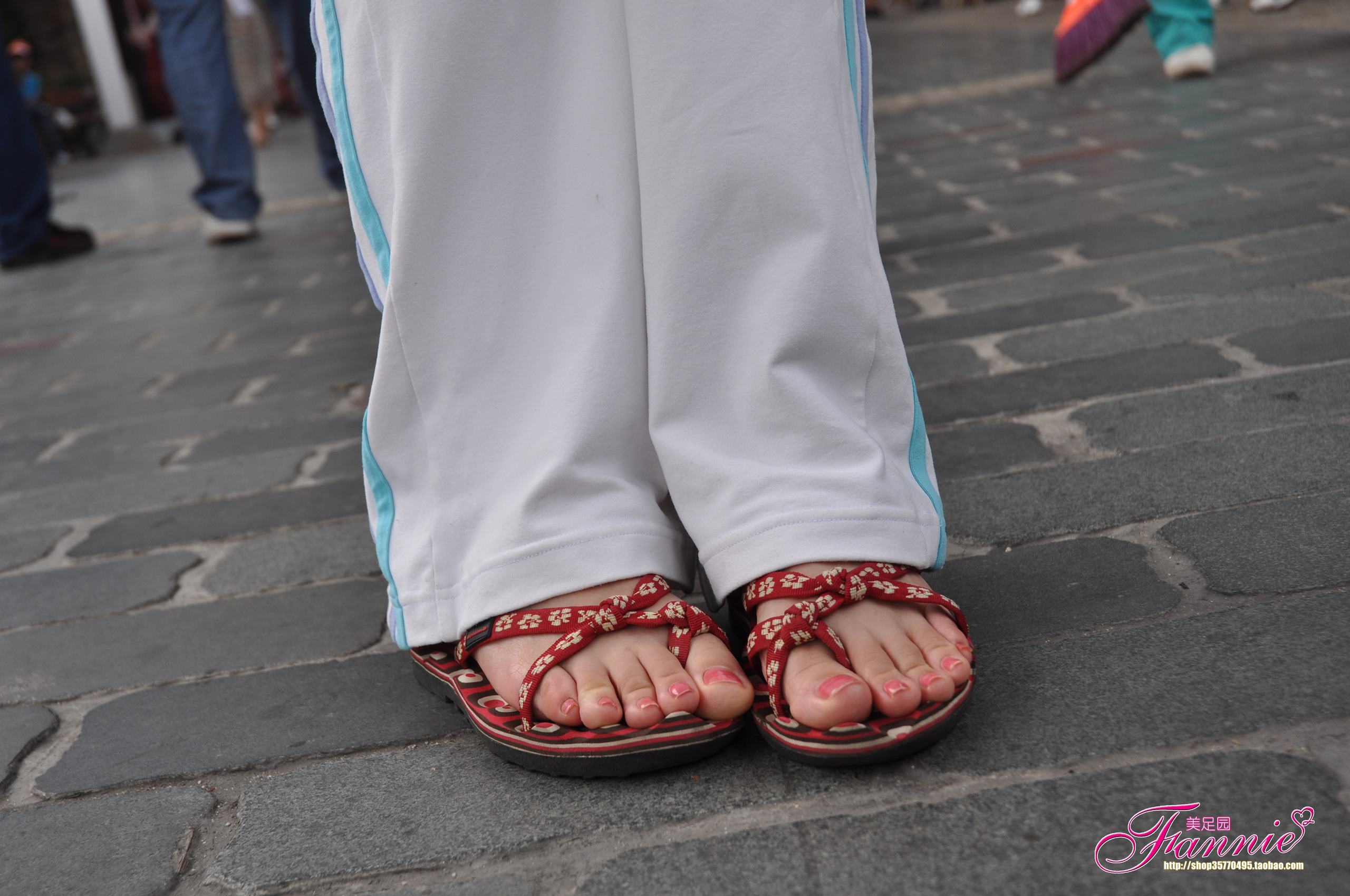 图片[11]-Fannie芬妮每足园 No.535 炫动夏日 长椅[71P] – 速更版-美库