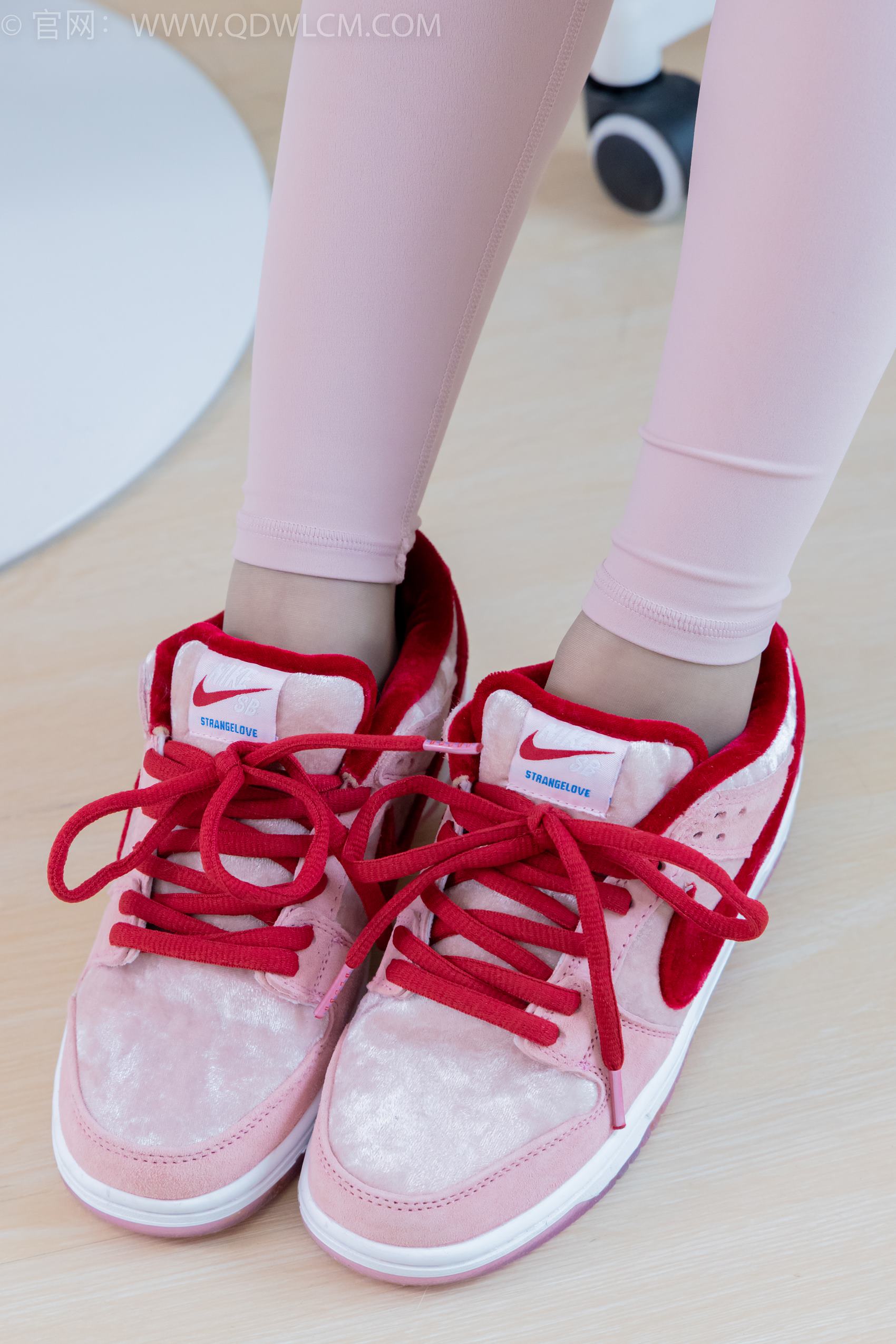 图片[11]-物恋传媒 NO.1993 闪闪-水的形状[160P] – 速更版-美库