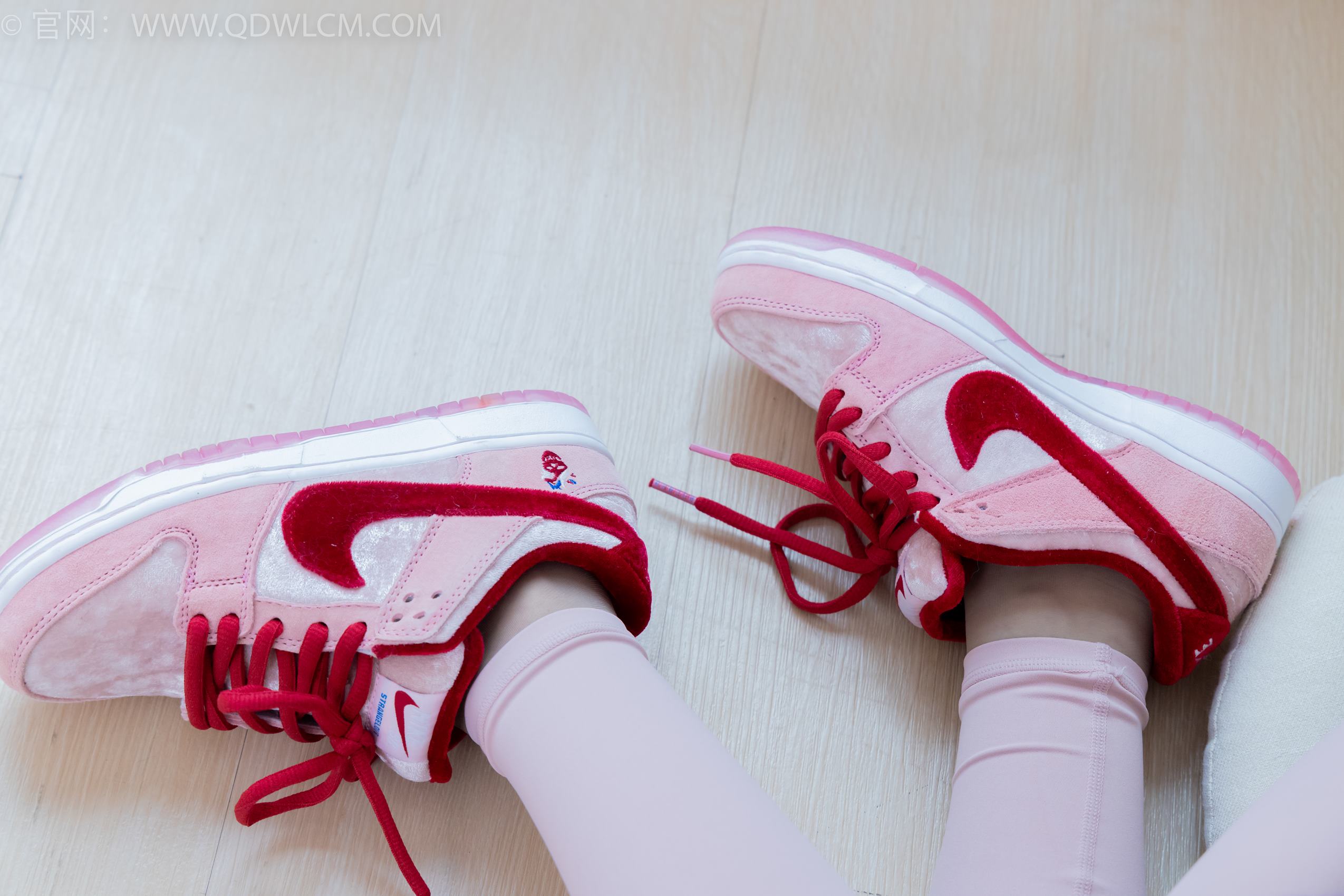 图片[30]-物恋传媒 NO.1993 闪闪-水的形状[160P] – 速更版-美库