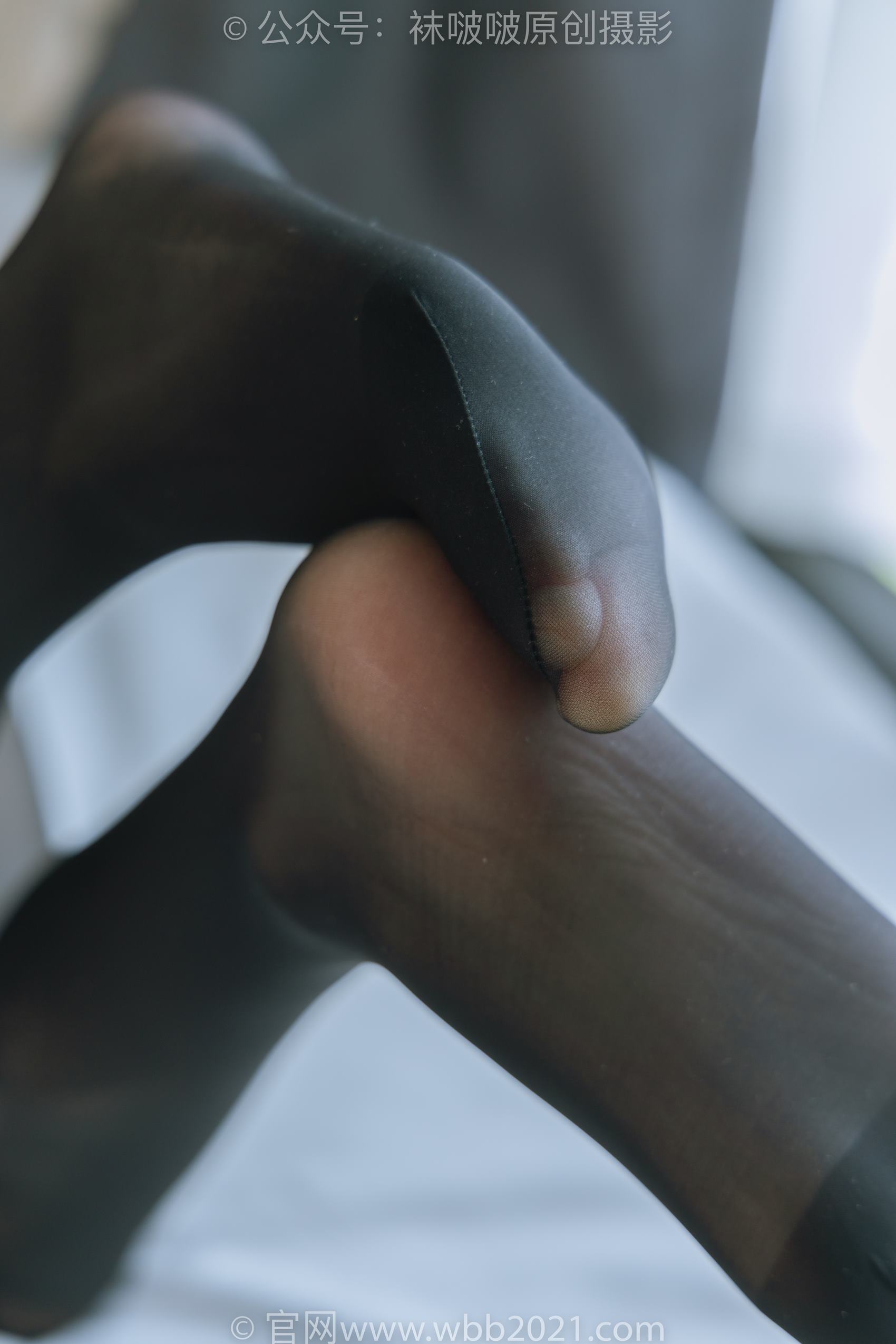 图片[12]-[BoBoSocks袜啵啵]NO.396 小甜豆-两双高跟鞋、油亮黑丝、油亮蓝丝[140P] – 速更版-美库