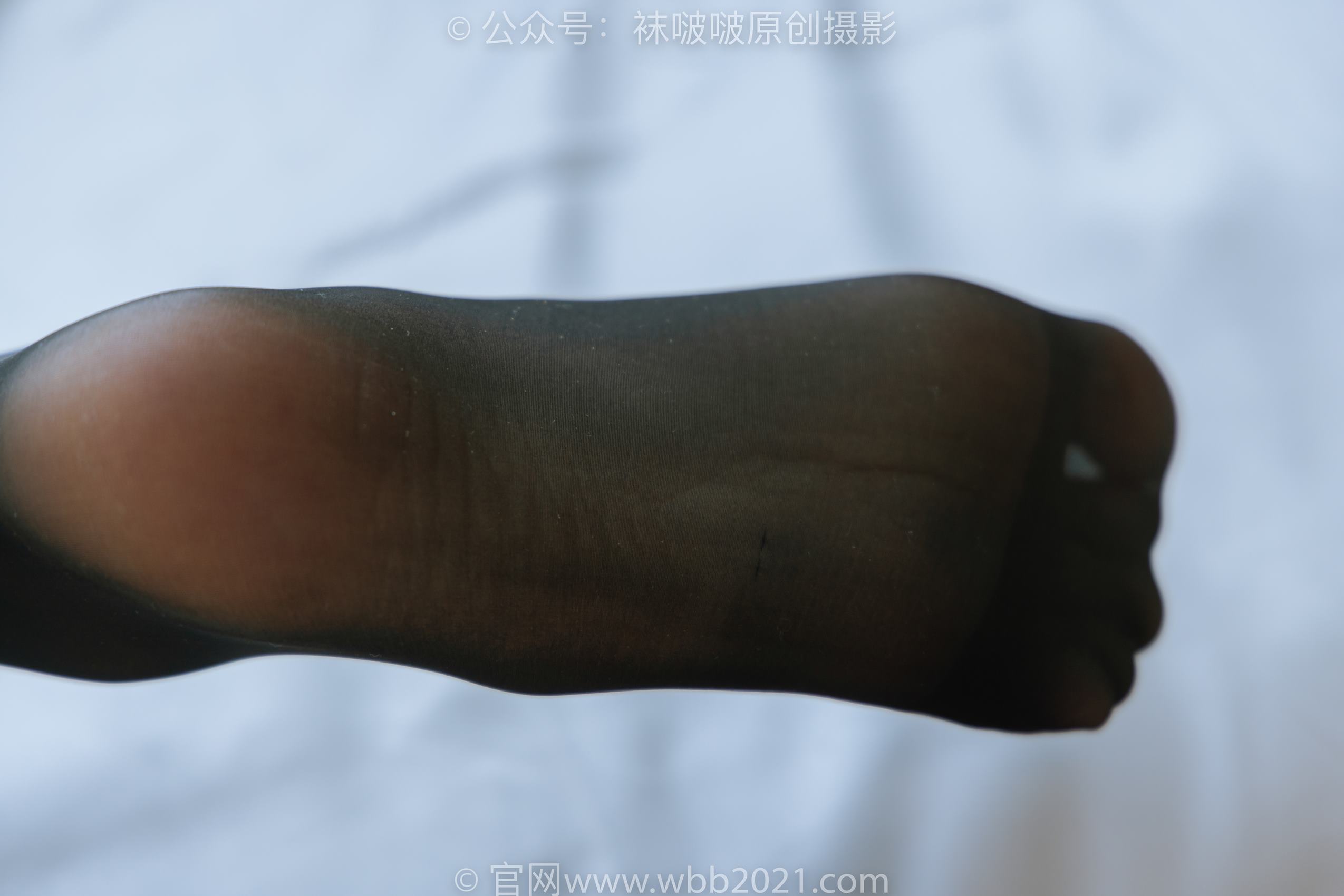 图片[21]-[BoBoSocks袜啵啵]NO.396 小甜豆-两双高跟鞋、油亮黑丝、油亮蓝丝[140P] – 速更版-美库