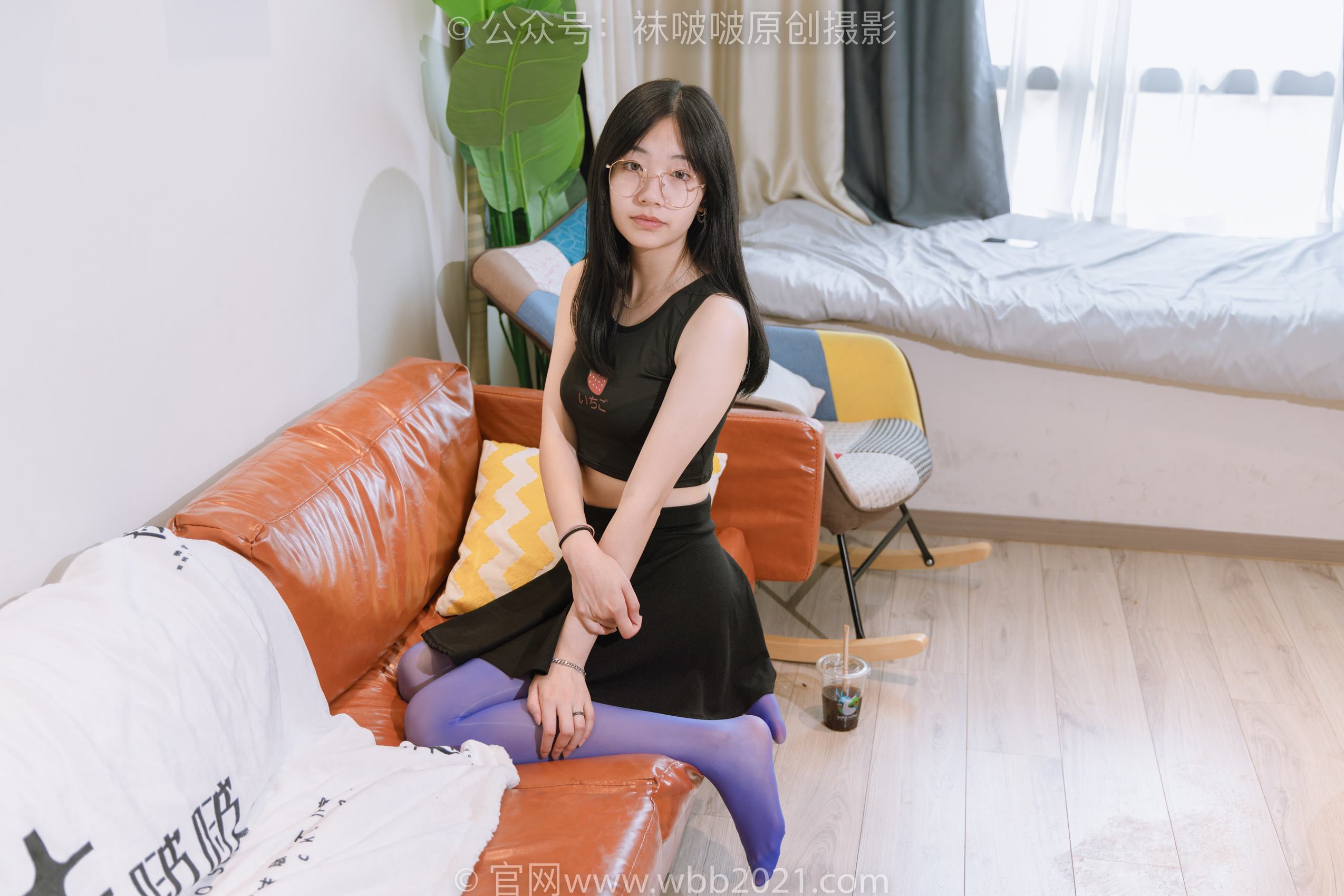 图片[85]-[BoBoSocks袜啵啵]NO.396 小甜豆-两双高跟鞋、油亮黑丝、油亮蓝丝[140P] – 速更版-美库