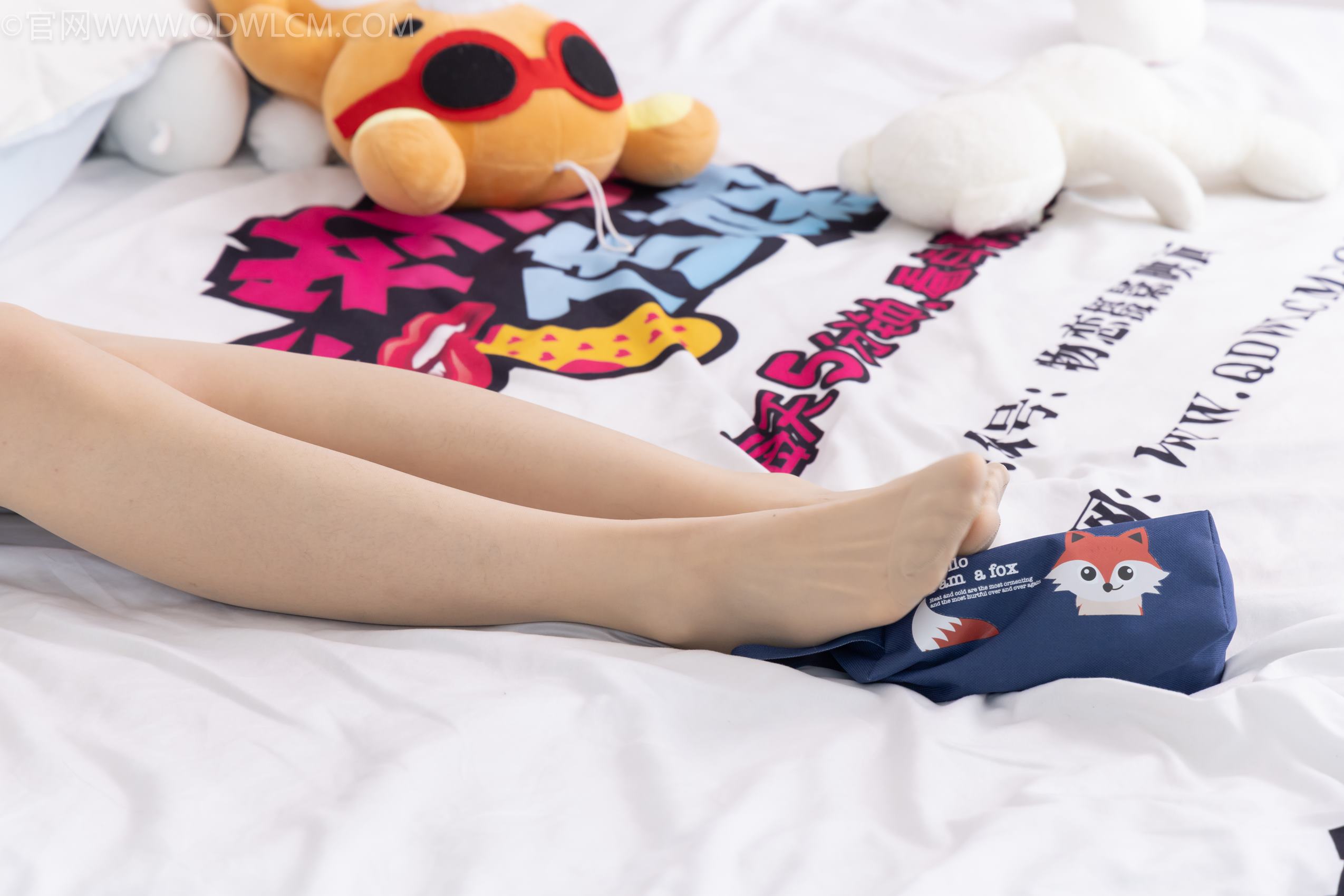 图片[127]-物恋传媒 NO.1994 菜菜-一轮明月[170P] – 速更版-美库