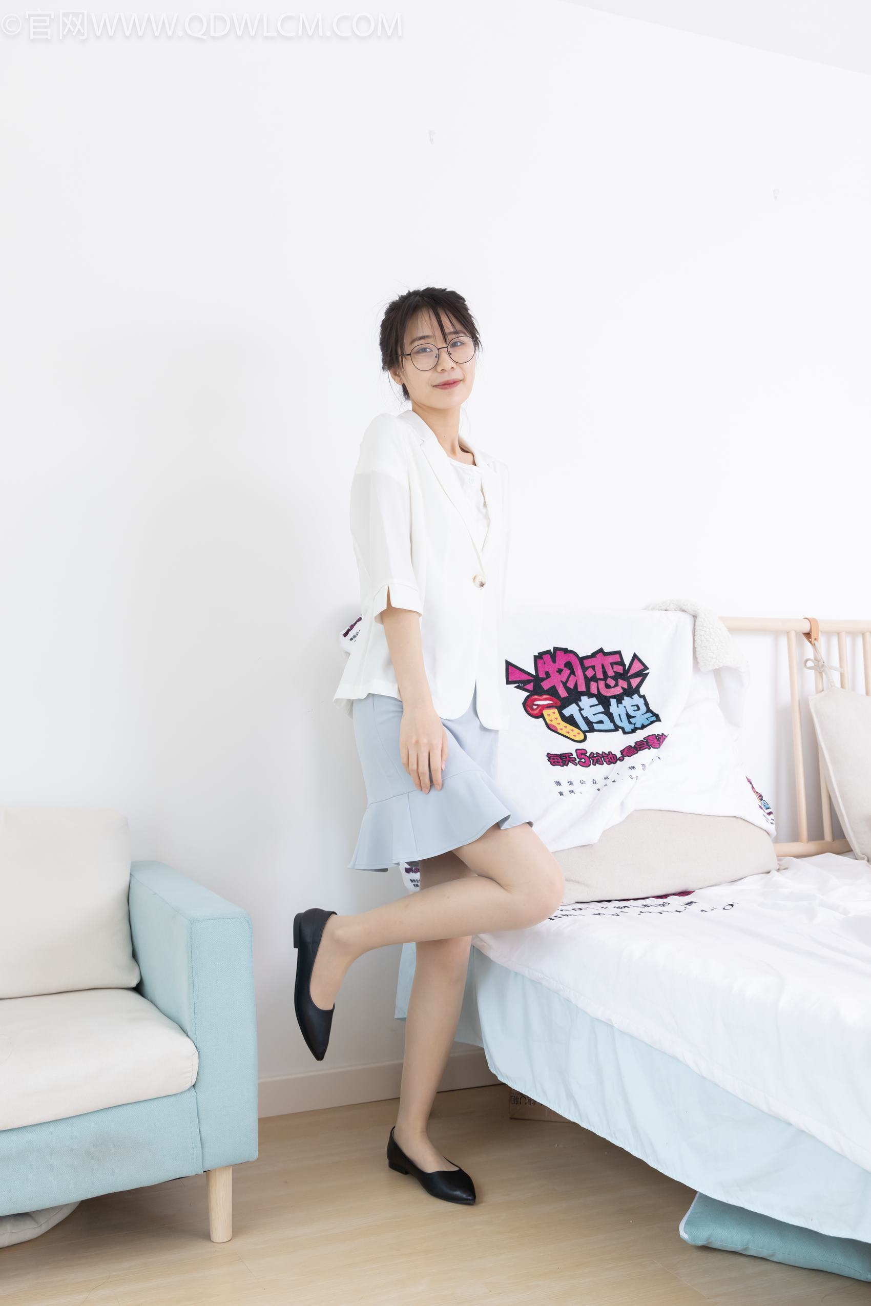 图片[148]-物恋传媒 NO.1994 菜菜-一轮明月[170P] – 速更版-美库