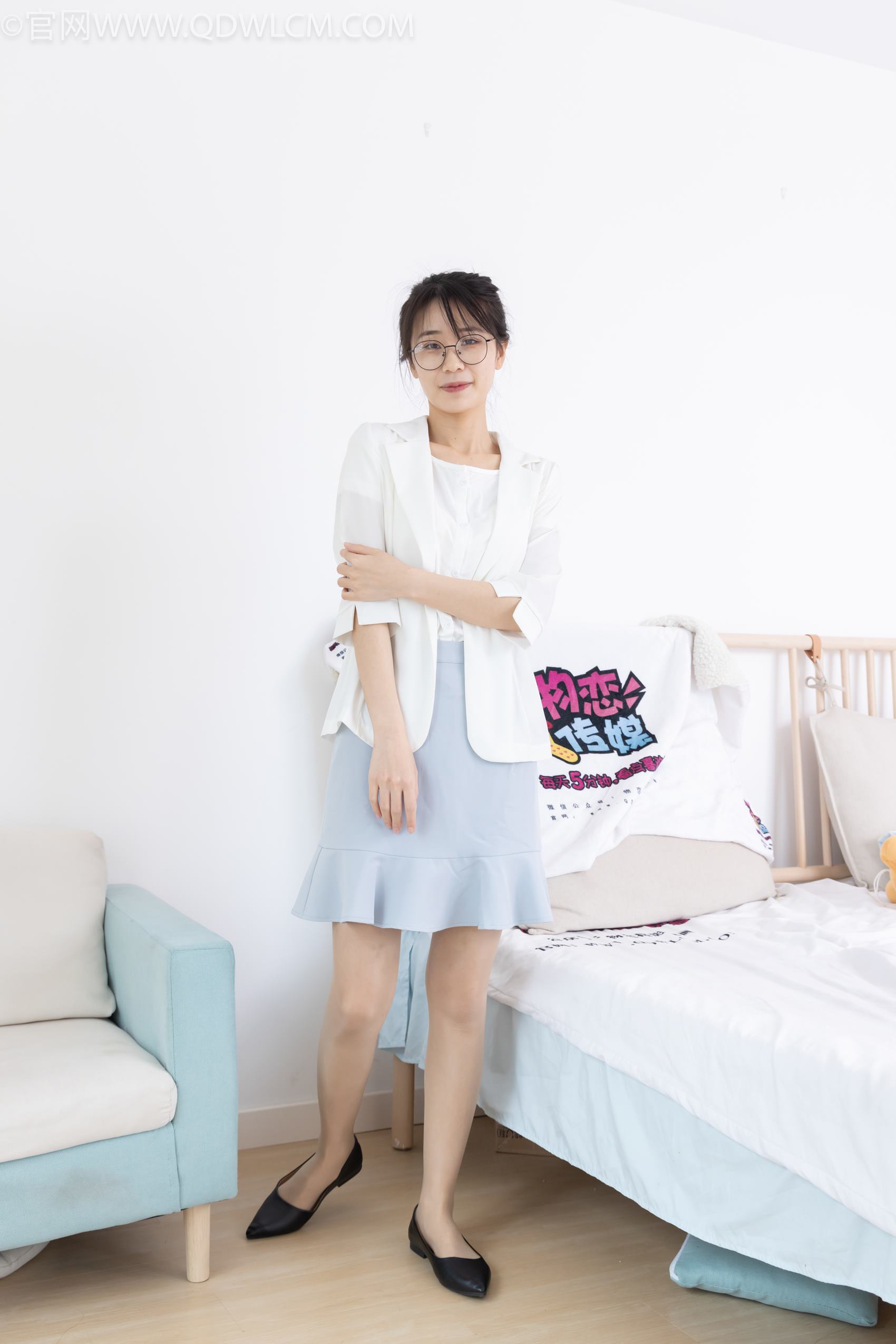 图片[156]-物恋传媒 NO.1994 菜菜-一轮明月[170P] – 速更版-美库