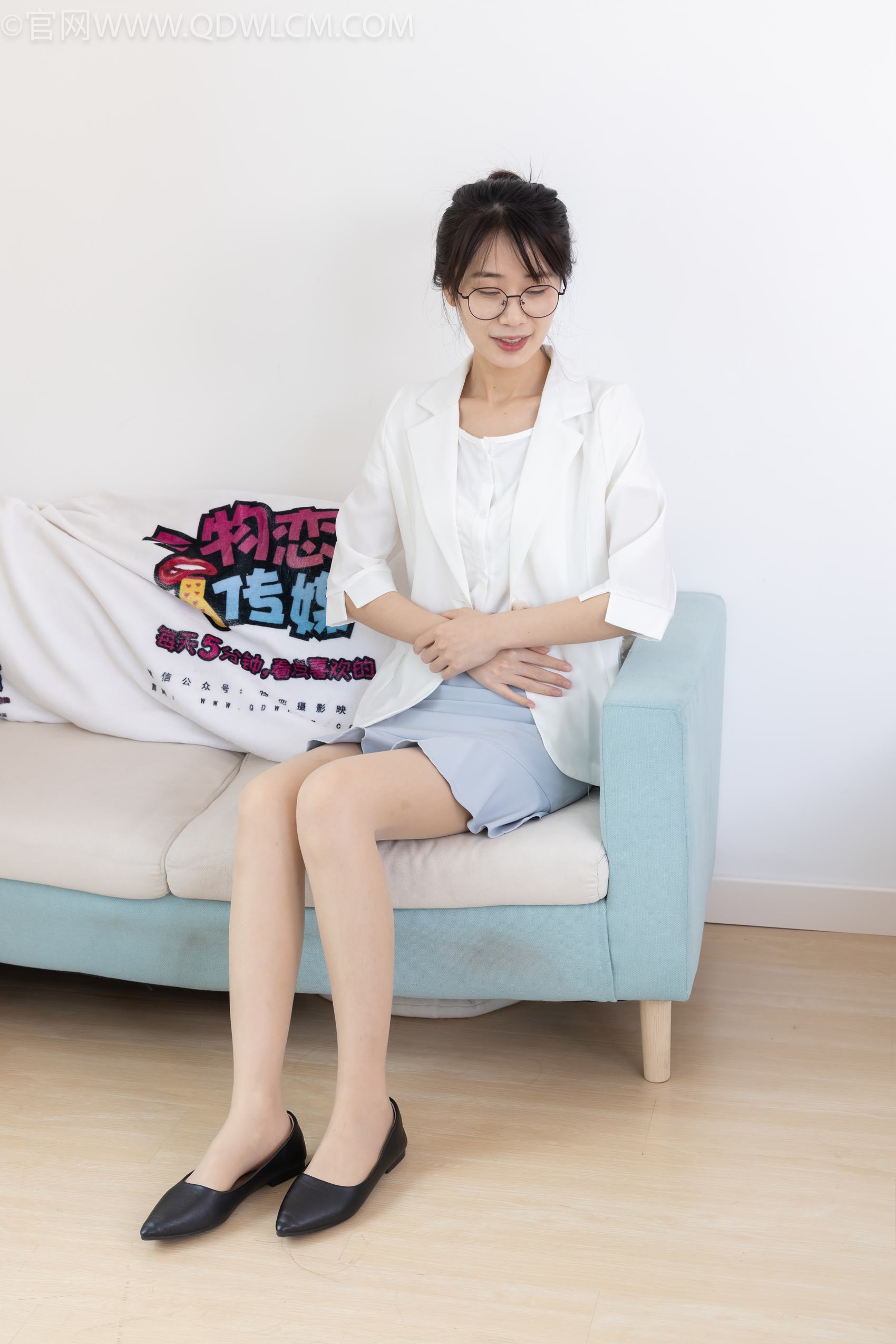 图片[166]-物恋传媒 NO.1994 菜菜-一轮明月[170P] – 速更版-美库