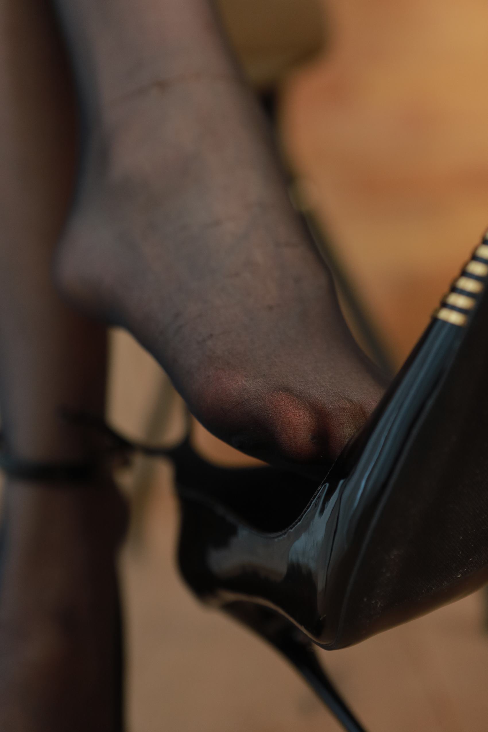 图片[26]-Sia不吃鱼 OL黑丝秘书 [97P] – 速更版-美库