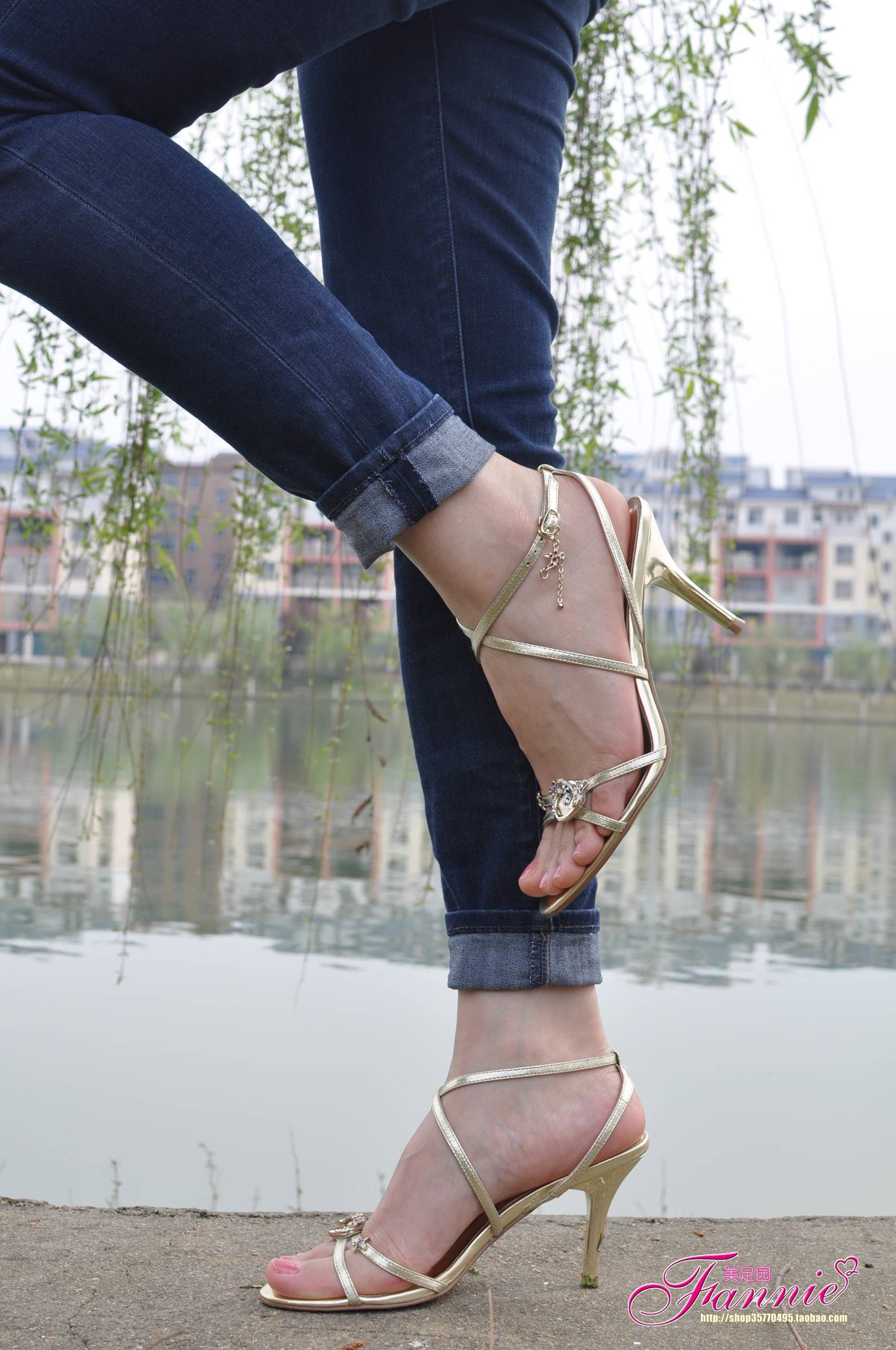 图片[33]-Fannie芬妮每足园 No.543 杨柳弄春柔 金色旋律[61P] – 速更版-美库