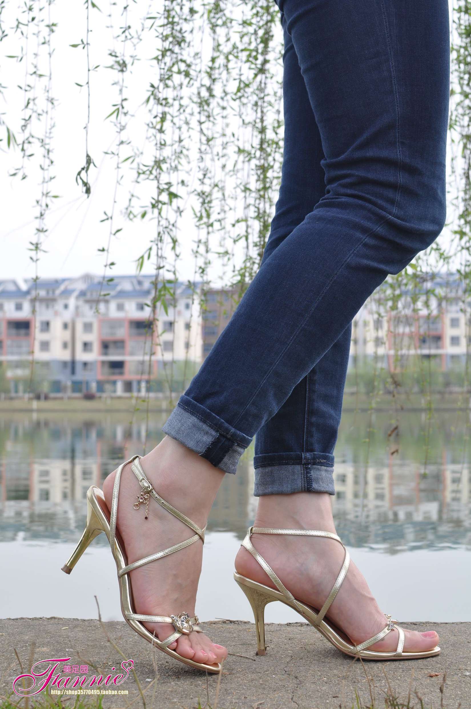 图片[36]-Fannie芬妮每足园 No.543 杨柳弄春柔 金色旋律[61P] – 速更版-美库