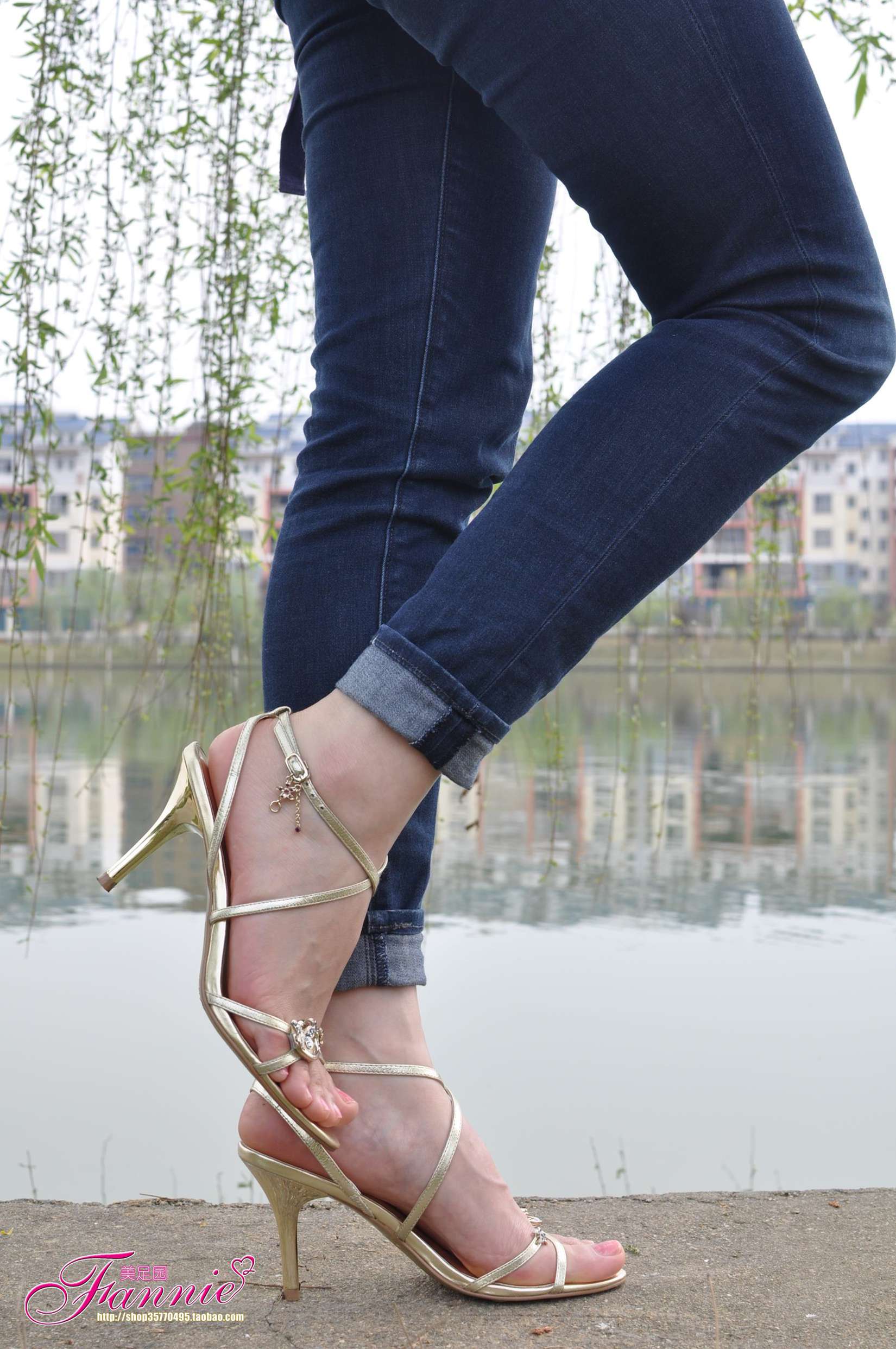 图片[39]-Fannie芬妮每足园 No.543 杨柳弄春柔 金色旋律[61P] – 速更版-美库