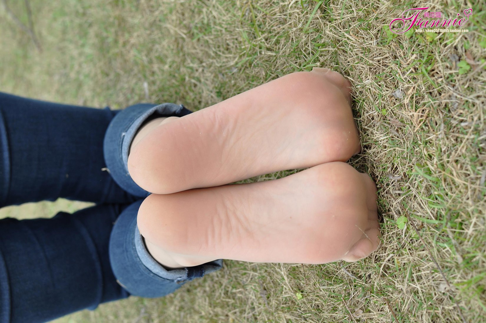 图片[68]-Fannie芬妮每足园 No.547 野草闲花蓬春生 极致高跟肉丝[72P] – 速更版-美库