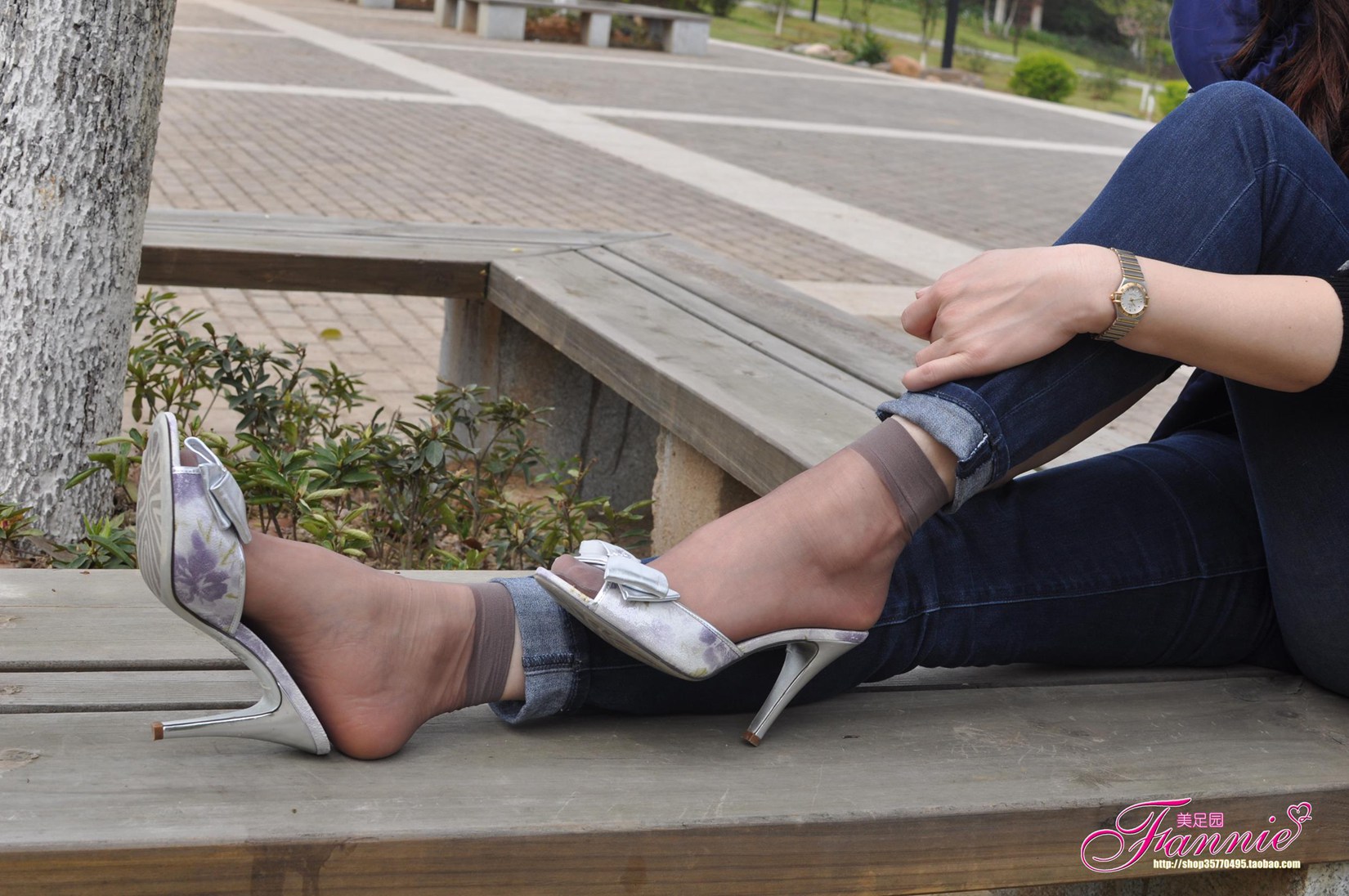 图片[43]-Fannie芬妮每足园 No.549 野草闲花蓬春生 凉拖灰丝[66P] – 速更版-美库