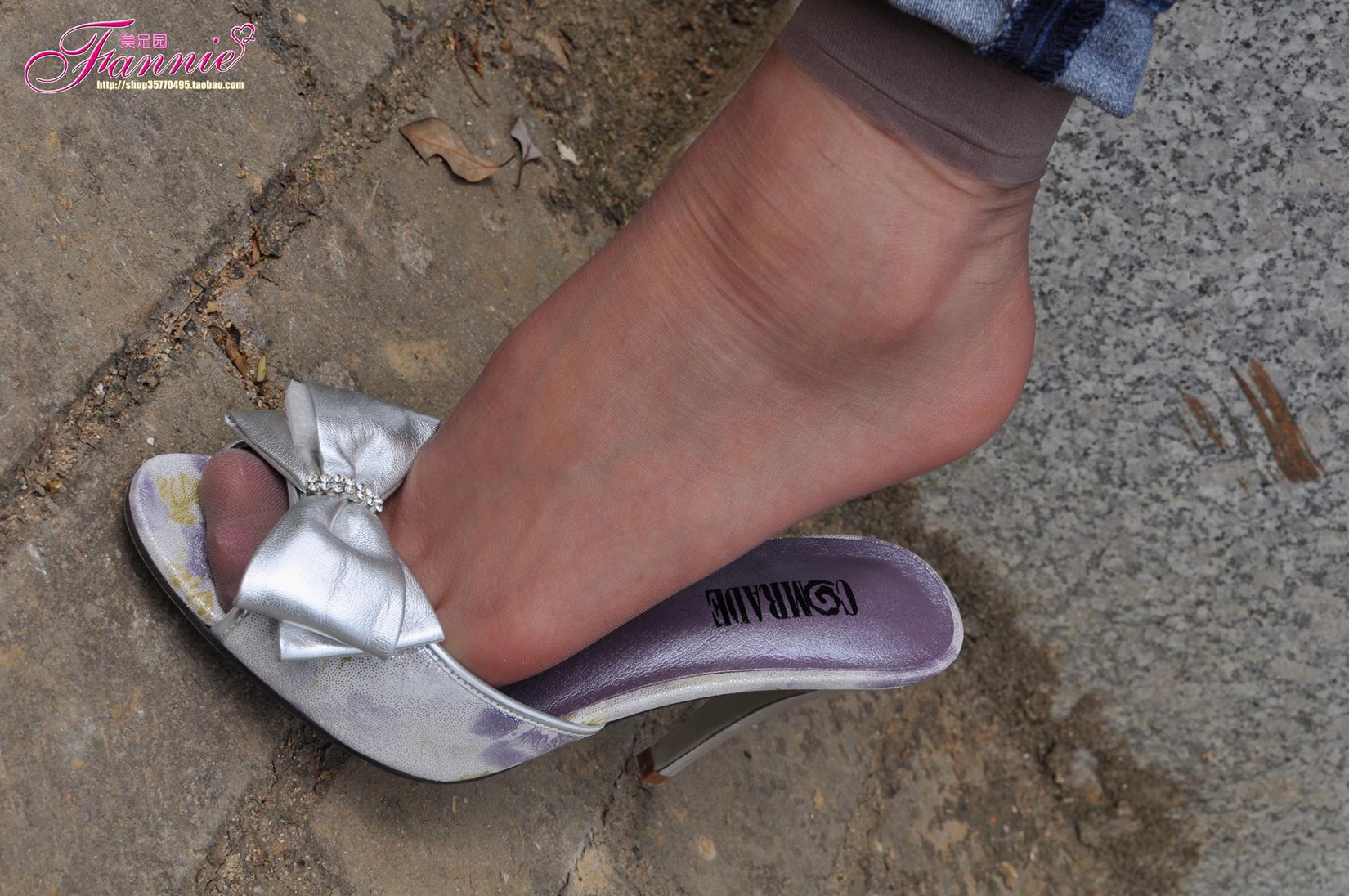 图片[48]-Fannie芬妮每足园 No.549 野草闲花蓬春生 凉拖灰丝[66P] – 速更版-美库