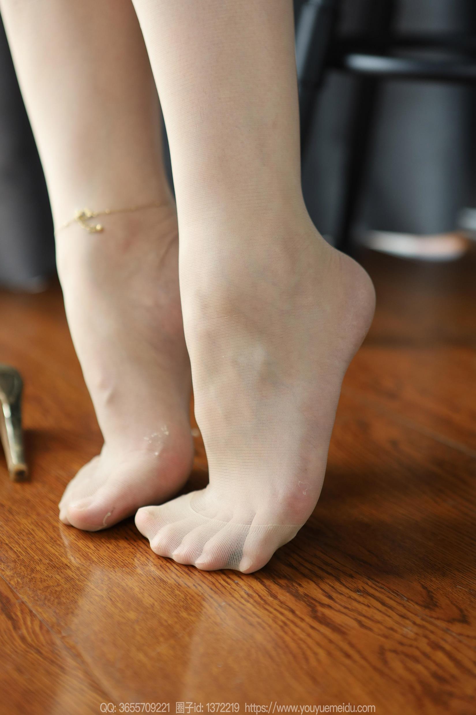 图片[11]-[IESS异思趣向] 2024.06.10 丝享家1764：秋秋《桃色新闻》[87P] – 速更版-美库