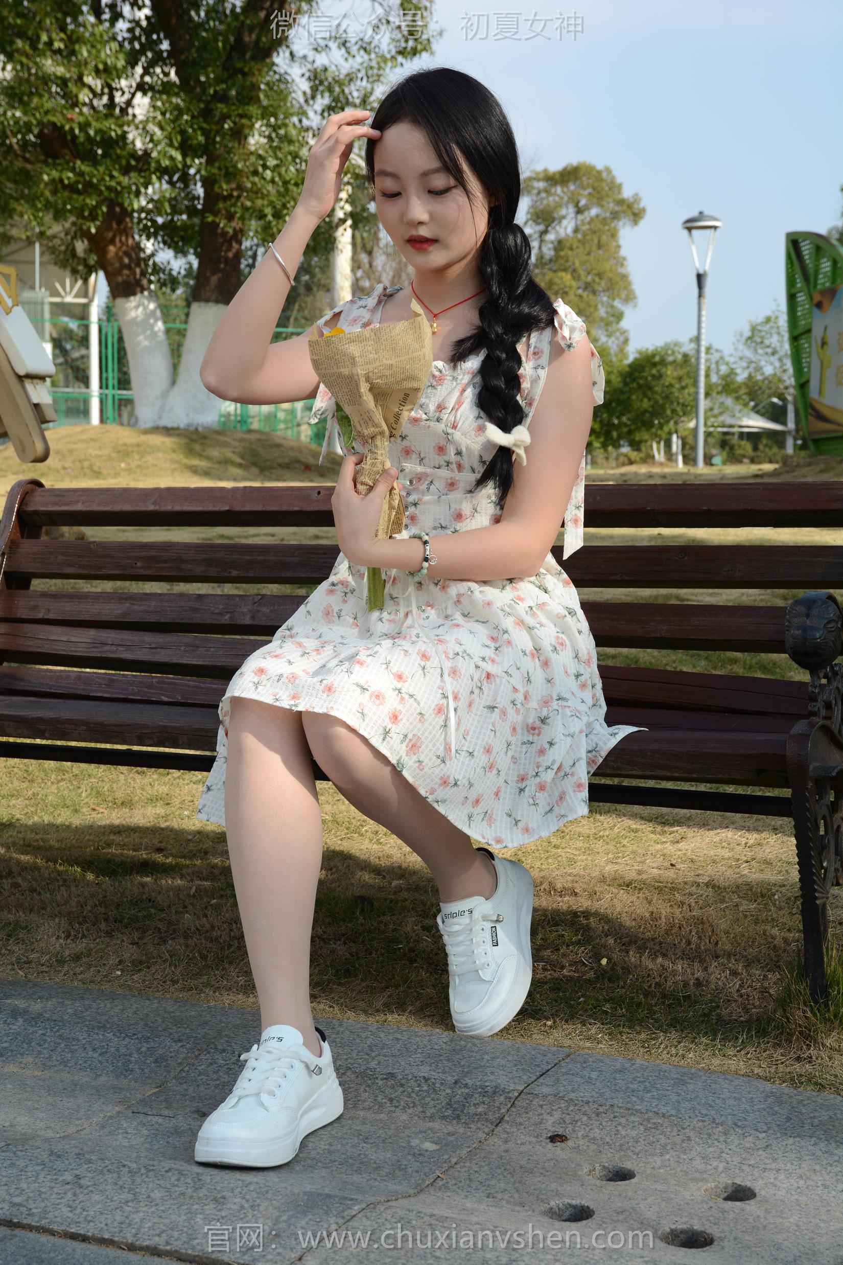 图片[11]-初夏女神 NO.159 双双 迎春碎花裙[140P] – 速更版-美库