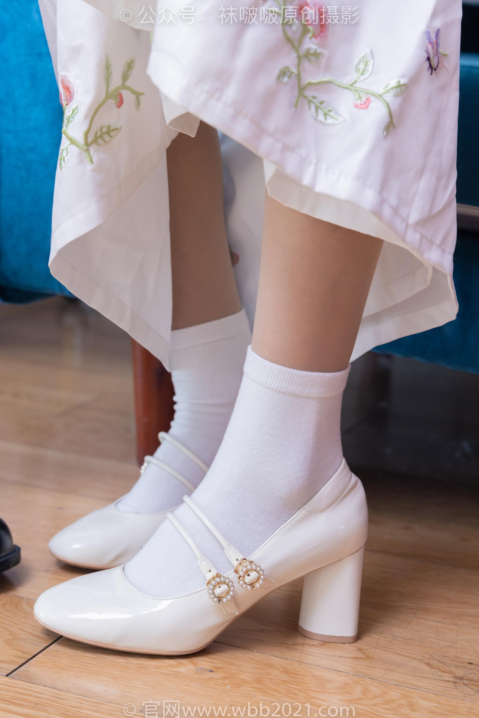 图片[27]-[BoBoSocks袜啵啵]NO.400 奶油甜甜圈-两双高跟鞋、白棉袜、肉丝[158P] – 速更版-美库