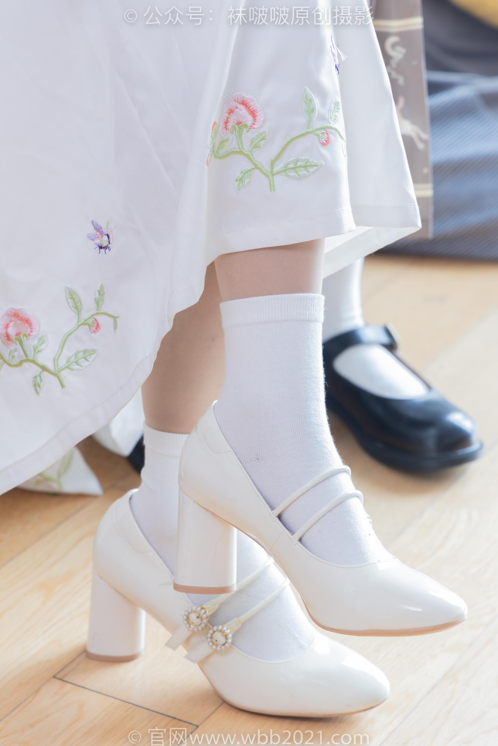 图片[32]-[BoBoSocks袜啵啵]NO.400 奶油甜甜圈-两双高跟鞋、白棉袜、肉丝[158P] – 速更版-美库