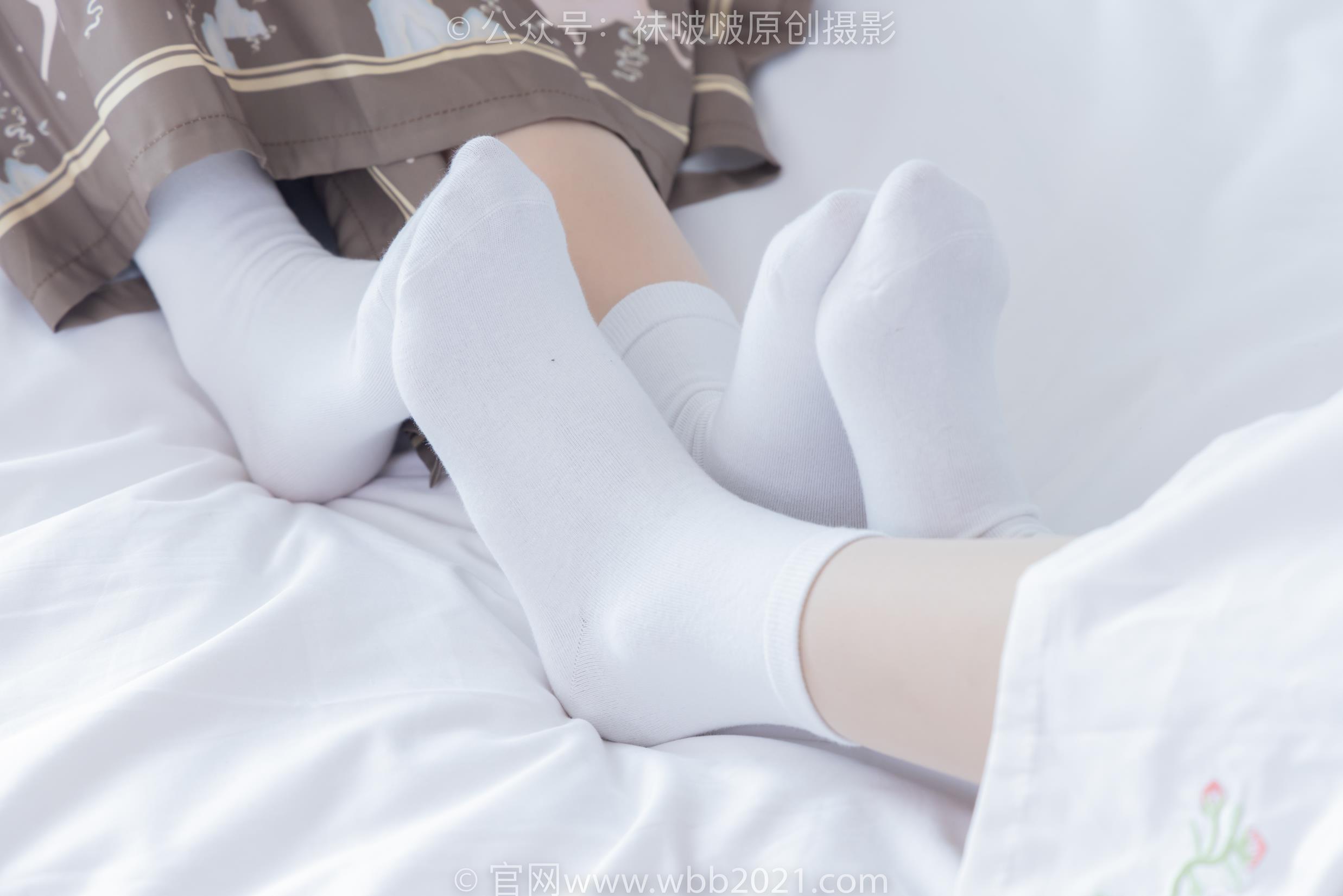 图片[73]-[BoBoSocks袜啵啵]NO.400 奶油甜甜圈-两双高跟鞋、白棉袜、肉丝[158P] – 速更版-美库