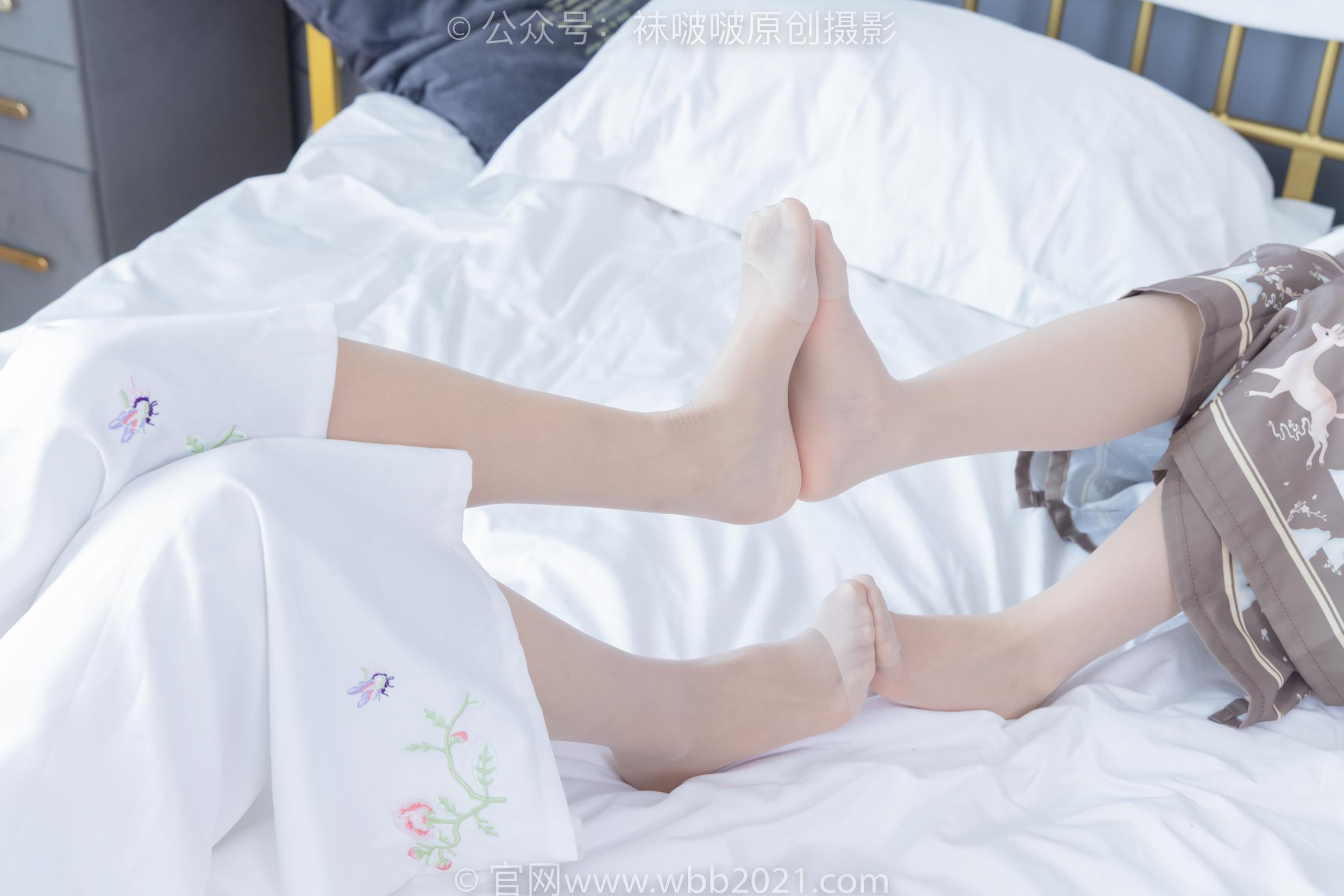 图片[149]-[BoBoSocks袜啵啵]NO.400 奶油甜甜圈-两双高跟鞋、白棉袜、肉丝[158P] – 速更版-美库