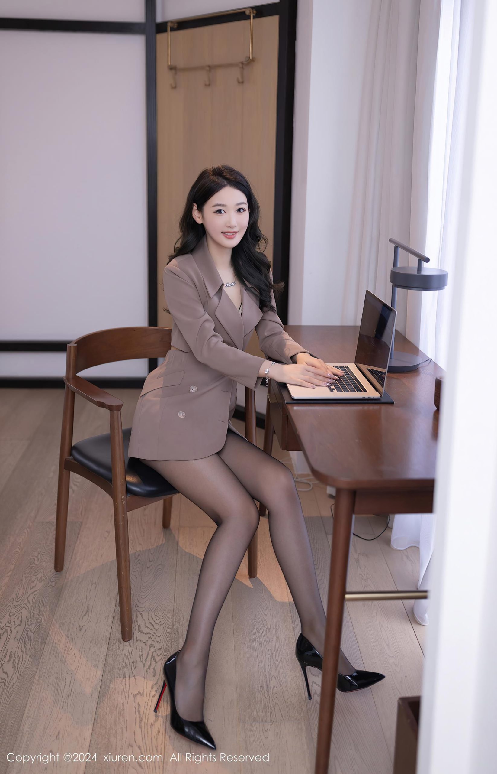 图片[10]-[Xiuren秀人网]2024.07.08 NO.8824 唐安琪[32+1P] – 速更版-美库