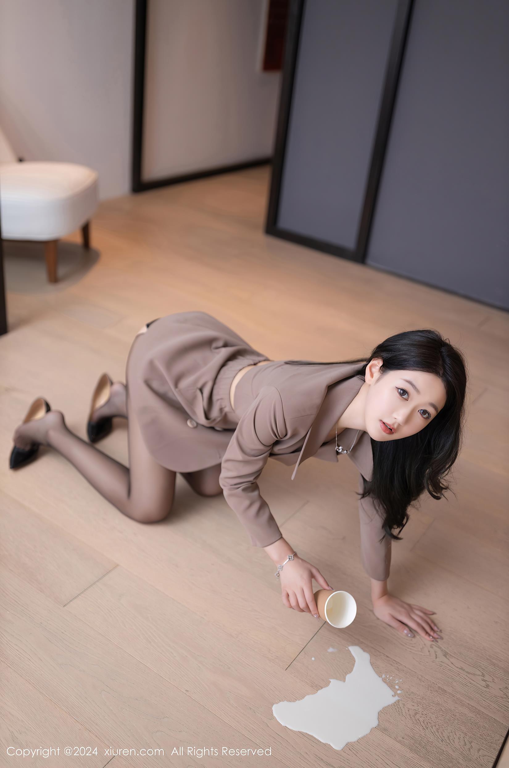 图片[20]-[Xiuren秀人网]2024.07.08 NO.8824 唐安琪[32+1P] – 速更版-美库