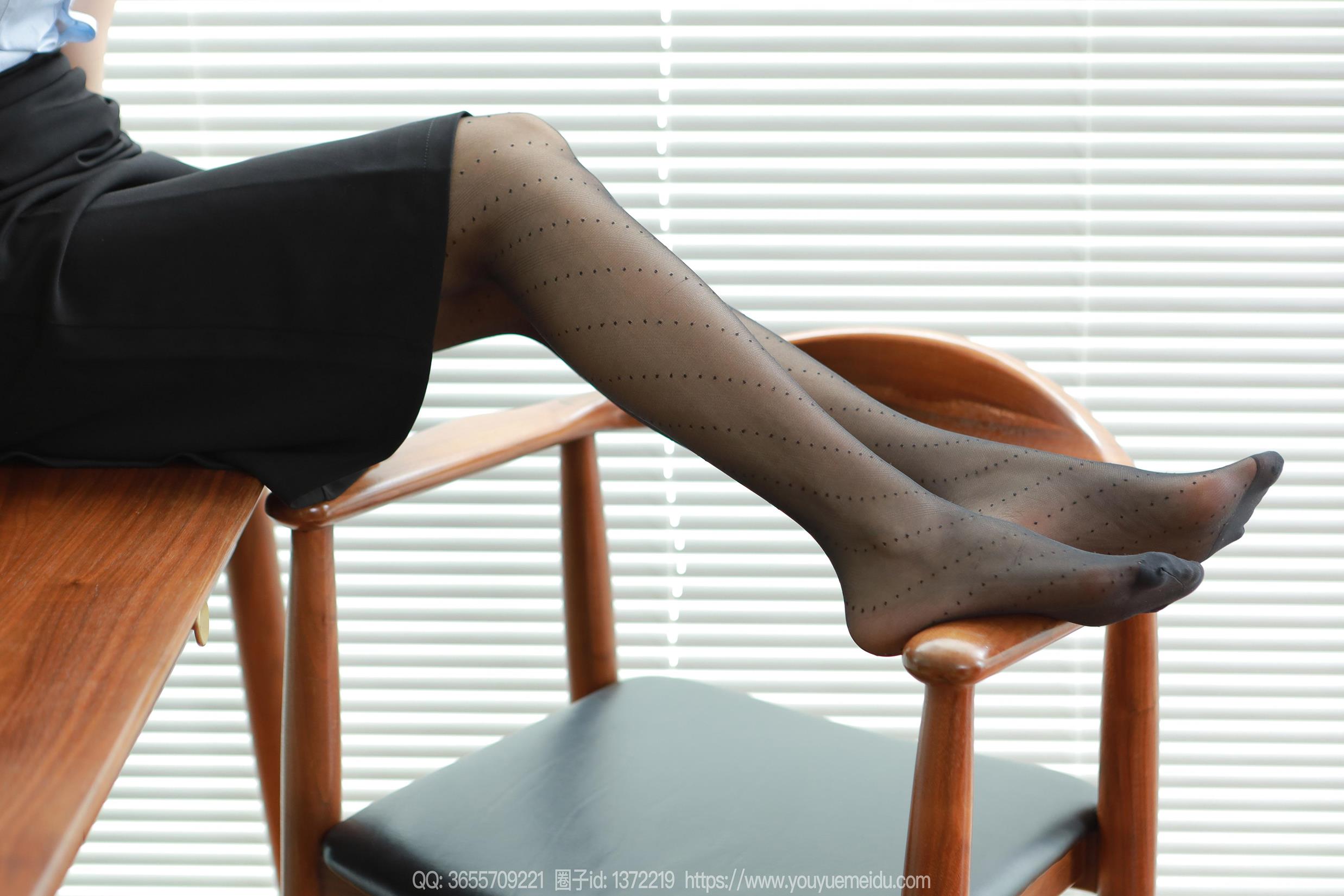 图片[48]-[IESS异思趣向] 2024.06.12 丝享家1766：小宝《迷人波点》[78P] – 速更版-美库