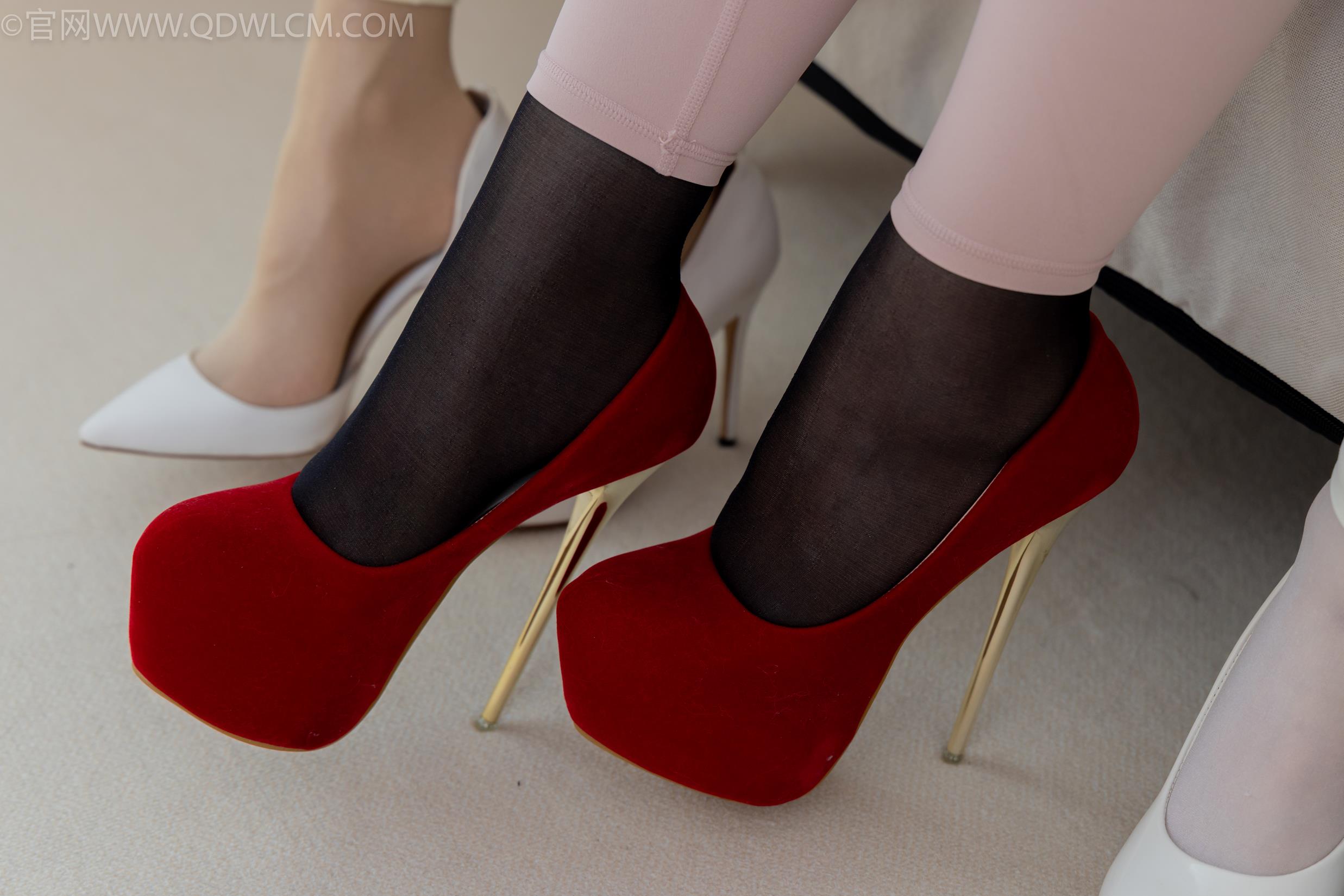 图片[24]-物恋传媒 NO.2000 茯苓&纱纱&青柠 感谢陪伴[173P] – 速更版-美库