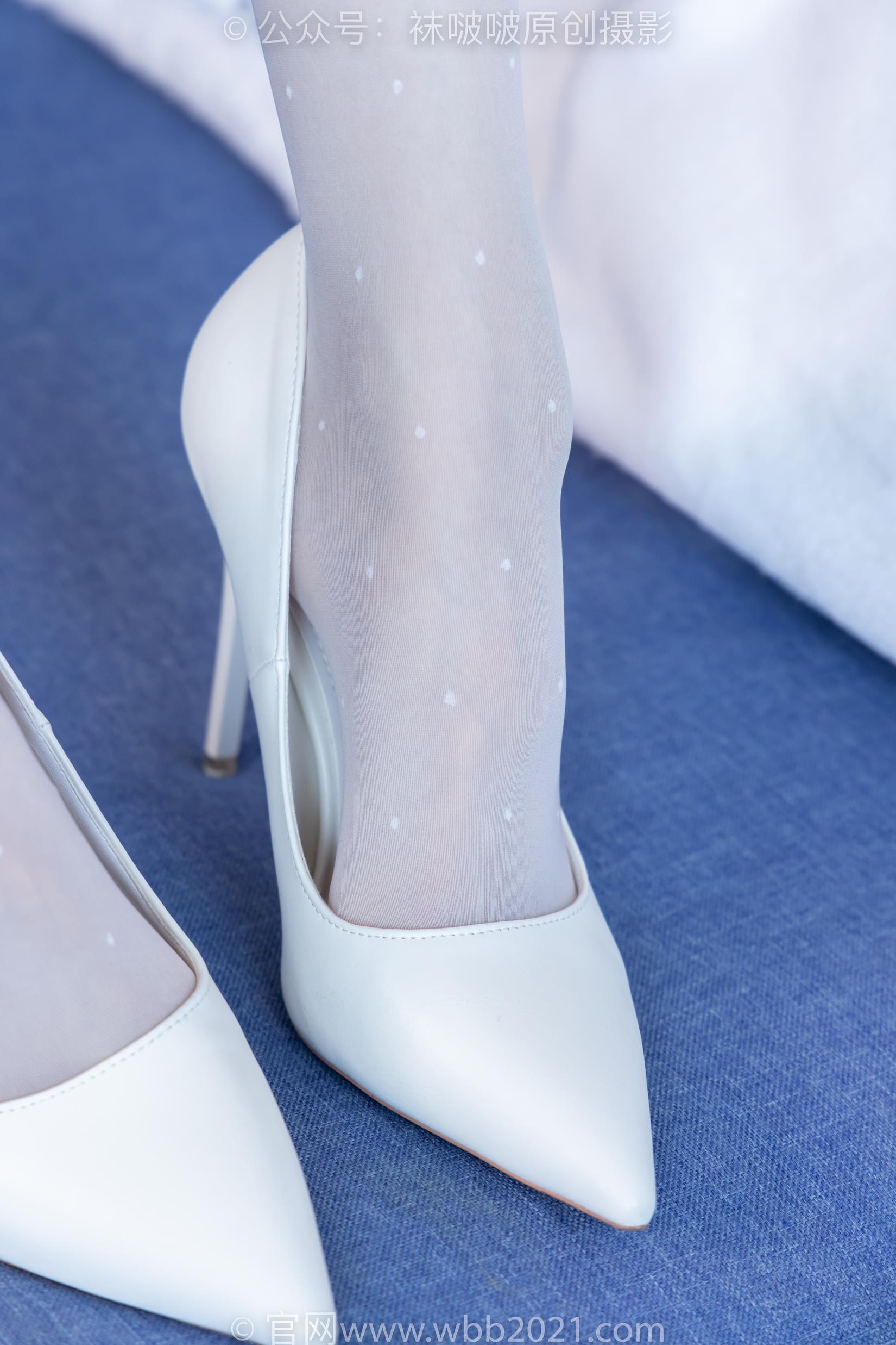 图片[23]-[BoBoSocks袜啵啵]NO.403 稚予-高跟鞋、板鞋、波点黑丝、波点白丝[145P] – 速更版-美库