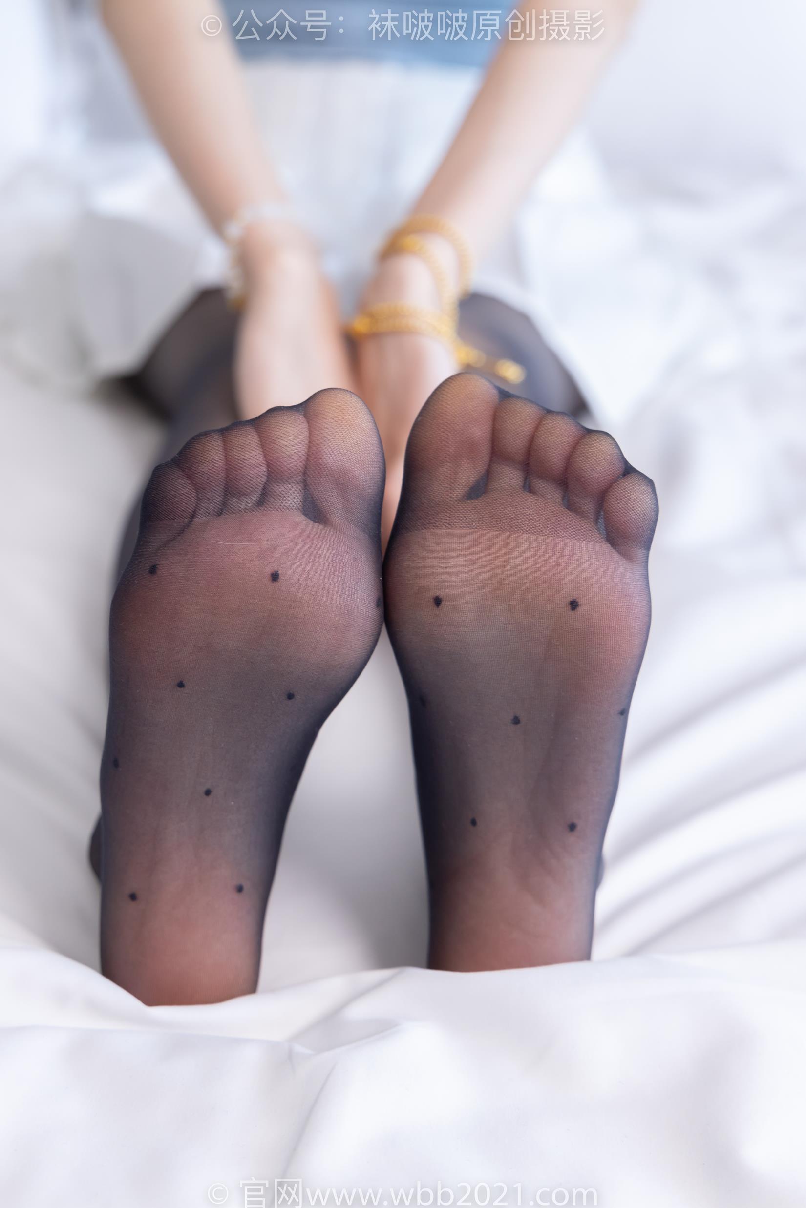 图片[115]-[BoBoSocks袜啵啵]NO.403 稚予-高跟鞋、板鞋、波点黑丝、波点白丝[145P] – 速更版-美库