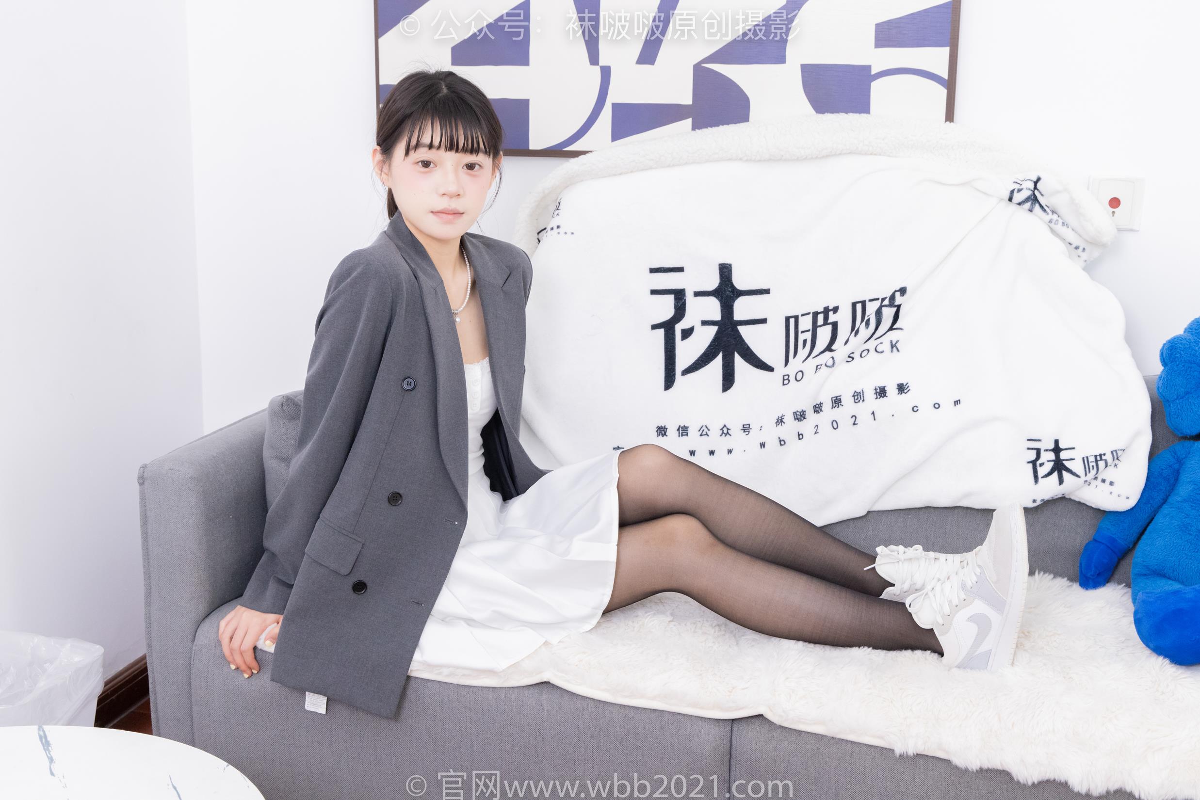 图片[19]-[BoBoSocks袜啵啵]NO.404 糯米-板鞋、黑丝、ol风[143P] – 速更版-美库