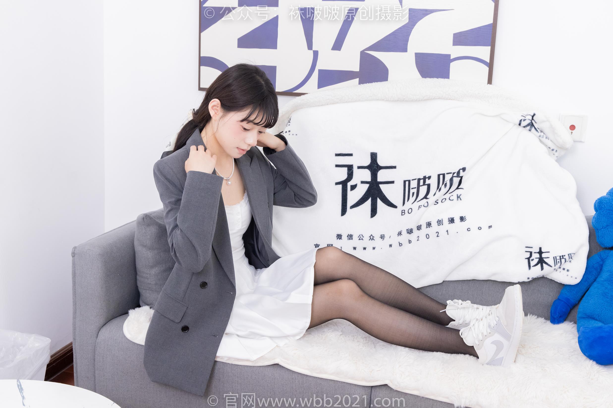 图片[20]-[BoBoSocks袜啵啵]NO.404 糯米-板鞋、黑丝、ol风[143P] – 速更版-美库