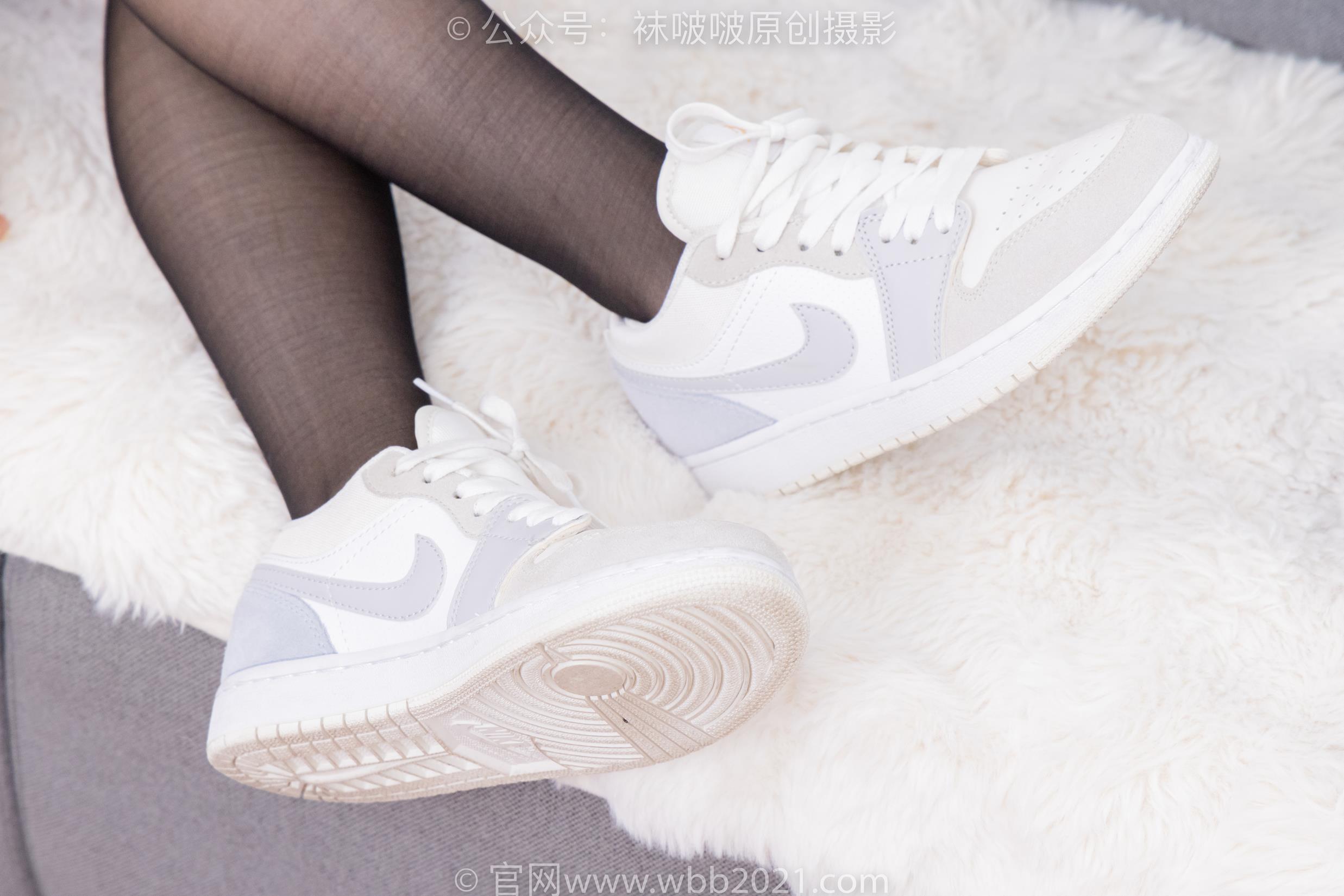 图片[33]-[BoBoSocks袜啵啵]NO.404 糯米-板鞋、黑丝、ol风[143P] – 速更版-美库