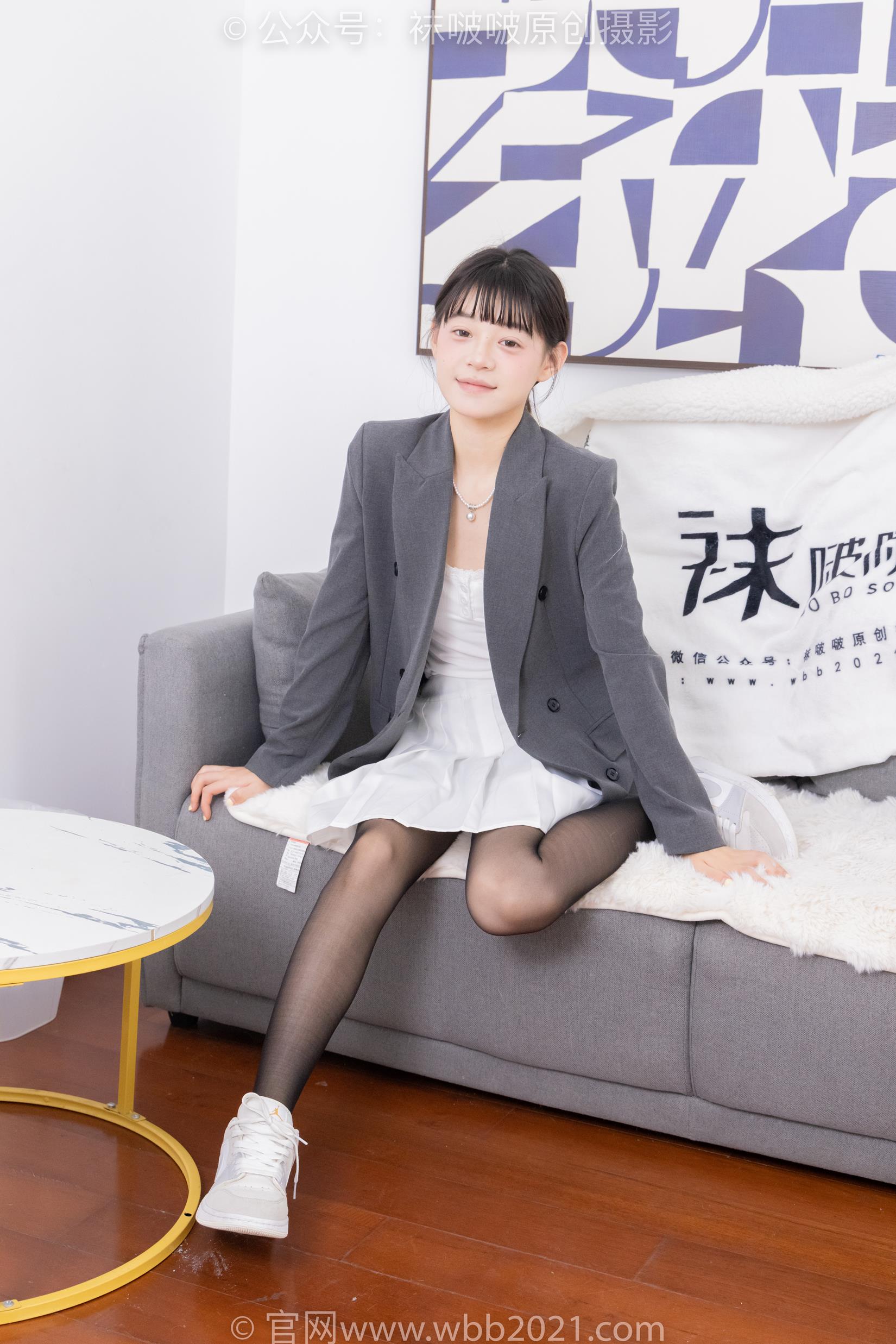 图片[38]-[BoBoSocks袜啵啵]NO.404 糯米-板鞋、黑丝、ol风[143P] – 速更版-美库