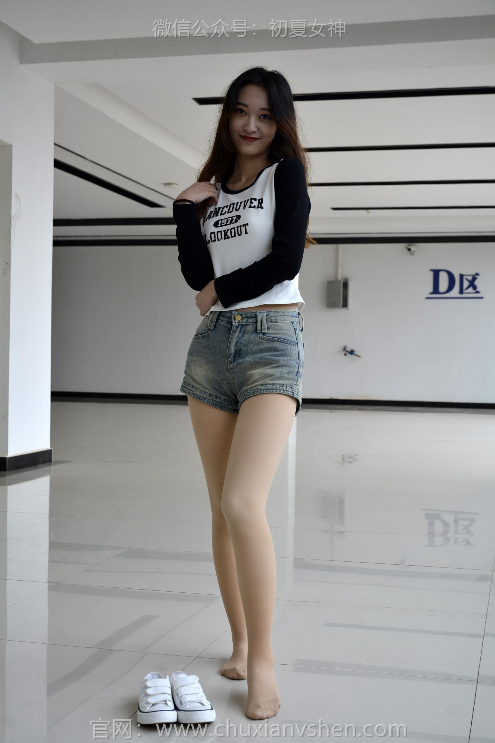 图片[112]-初夏女神 NO.160 依依 走走拍拍[130P] – 速更版-美库