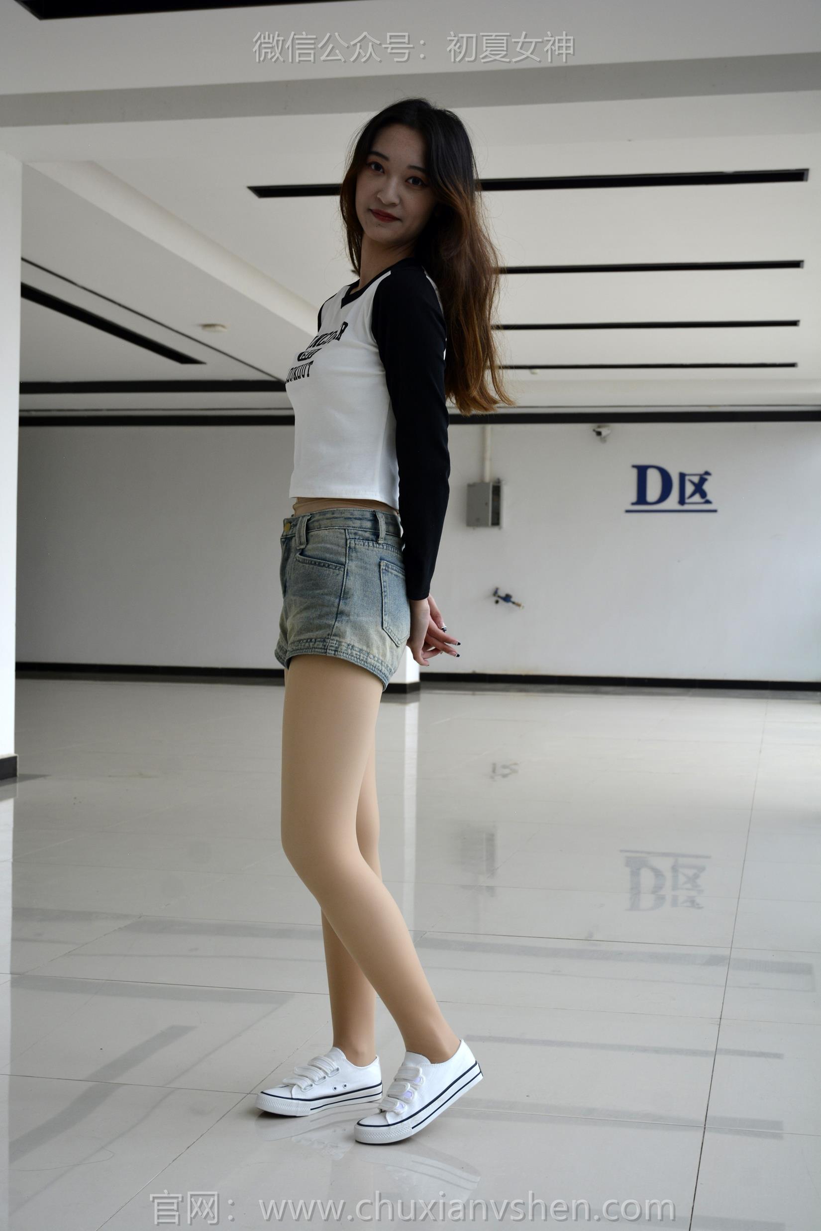 图片[118]-初夏女神 NO.160 依依 走走拍拍[130P] – 速更版-美库