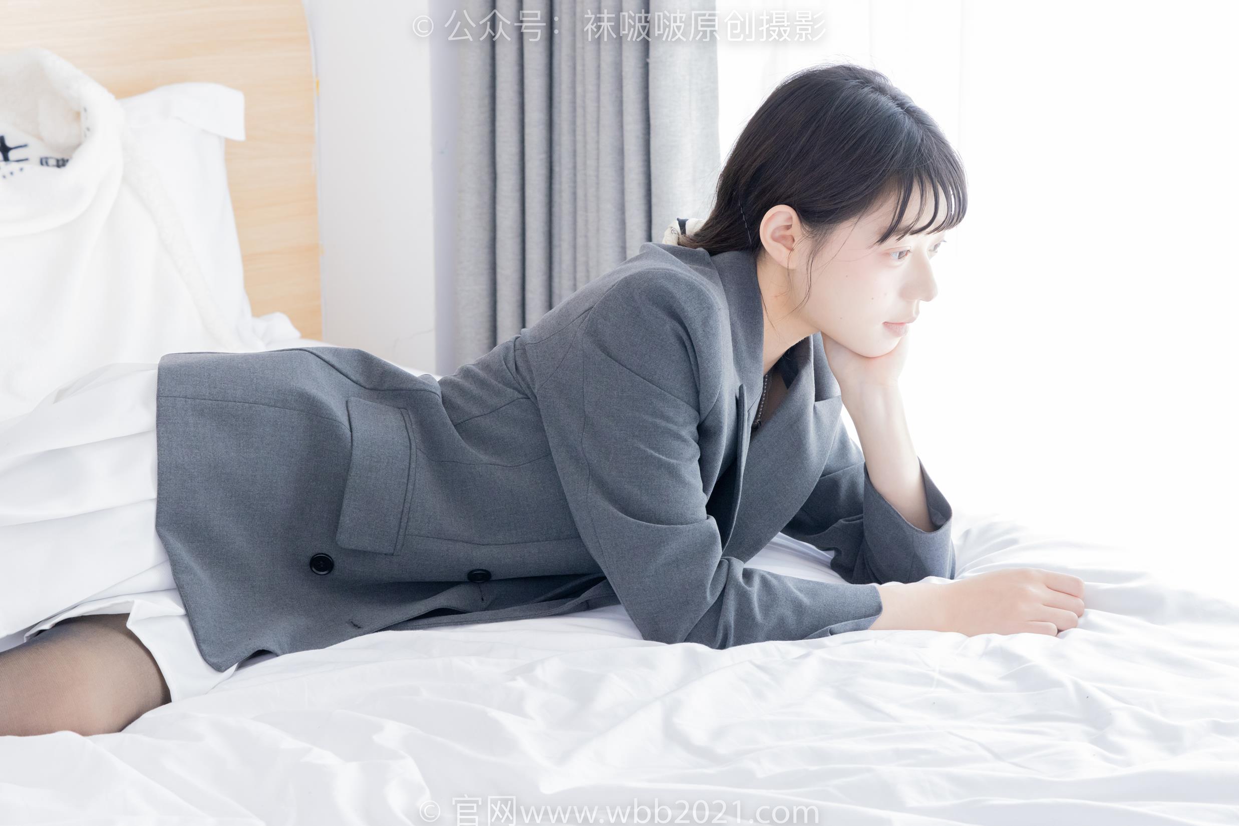 图片[111]-[BoBoSocks袜啵啵]NO.404 糯米-板鞋、黑丝、ol风[143P] – 速更版-美库