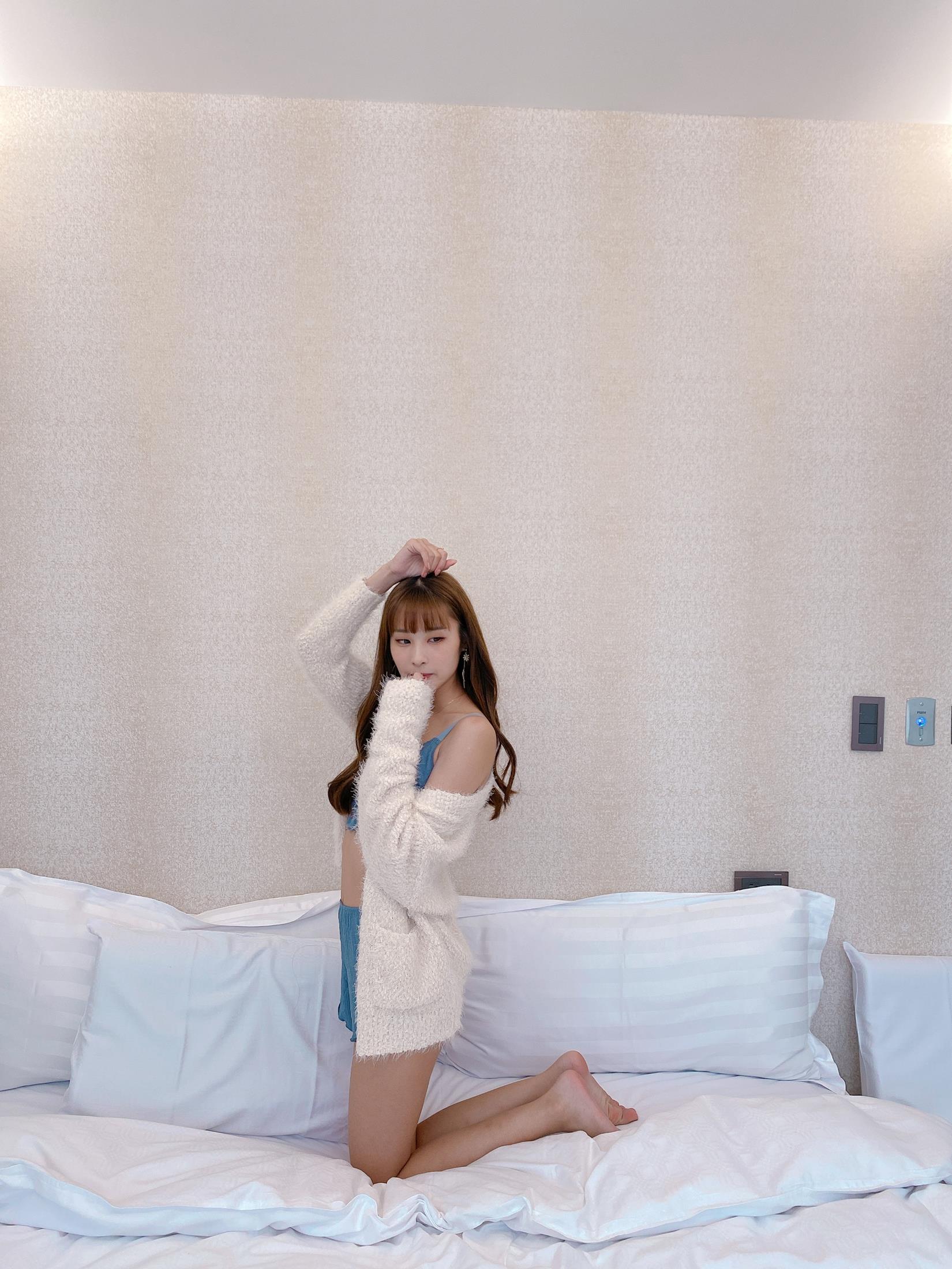 图片[208]-泥泥汝 – 等你[239P] – 速更版-美库