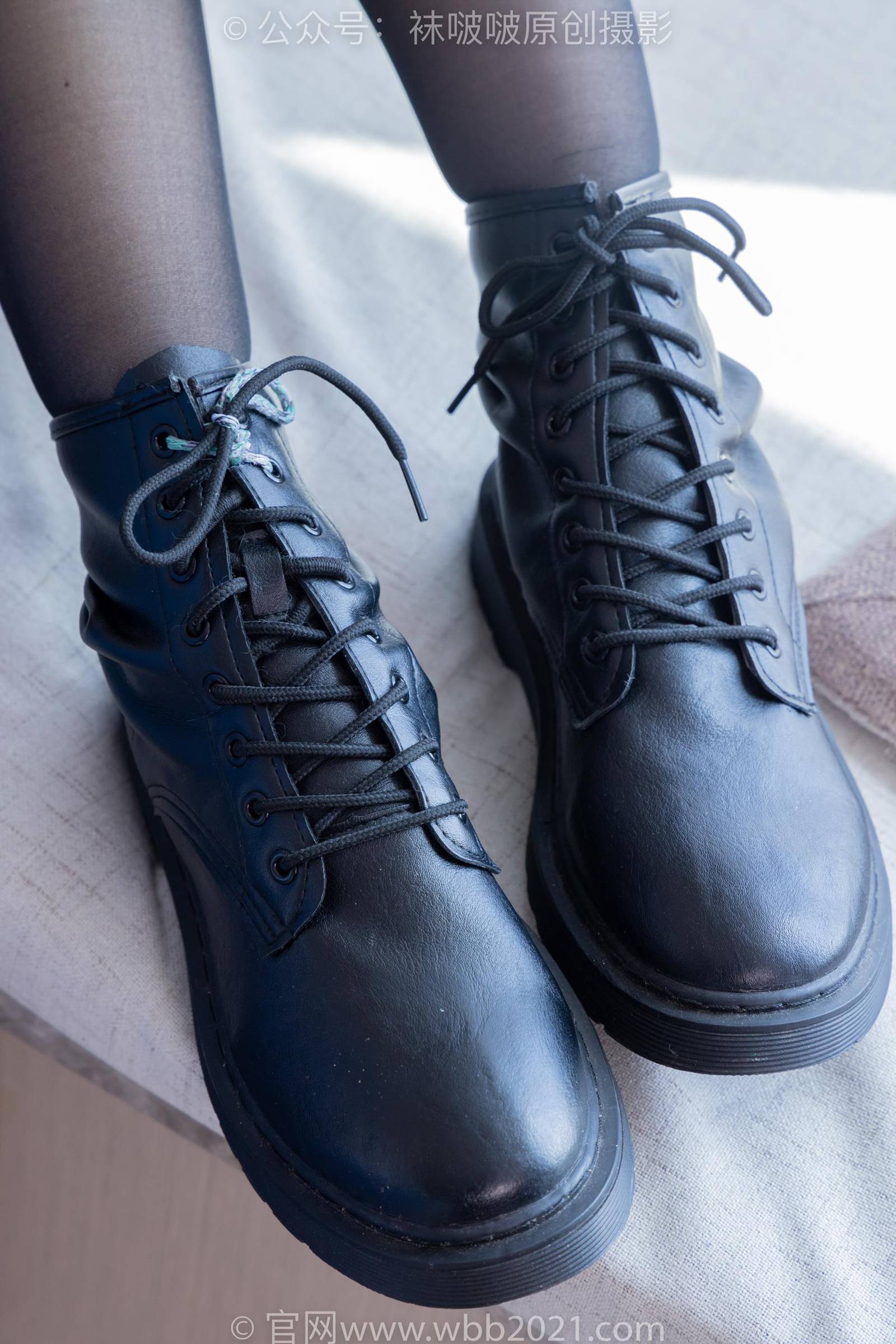 图片[35]-[BoBoSocks袜啵啵]NO.406 甜甜圈-马丁靴、黑丝[150P] – 速更版-美库