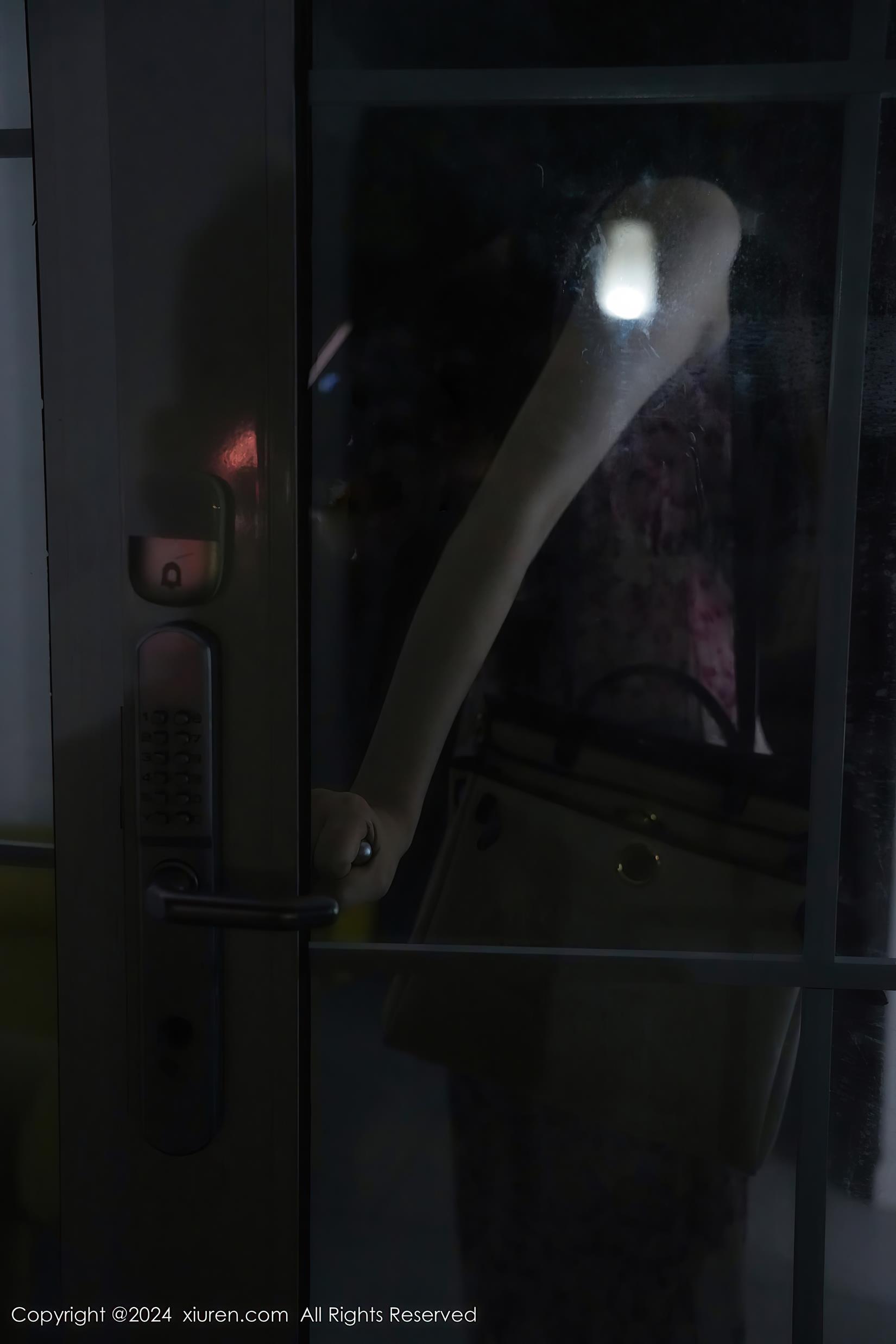 图片[20]-[Xiuren秀人网]2024.07.12 NO.8855 Erikaki[26+1P] – 速更版-美库