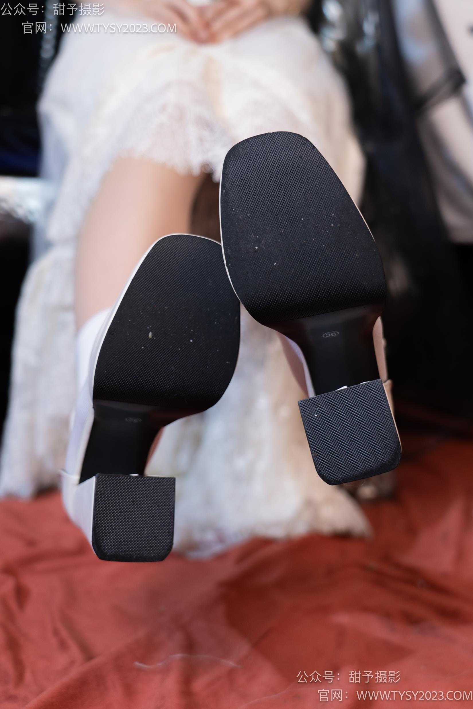 图片[42]-甜予摄影 NO.027 鱼鱼-高跟鞋、白棉袜、肉丝[103P] – 速更版-美库