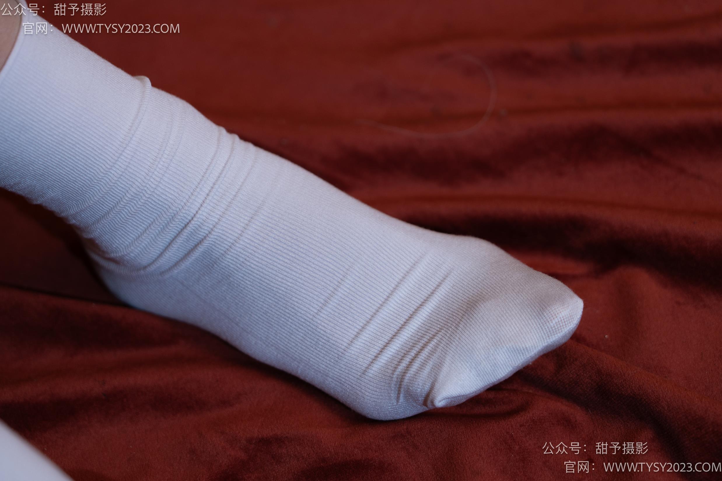 图片[64]-甜予摄影 NO.027 鱼鱼-高跟鞋、白棉袜、肉丝[103P] – 速更版-美库