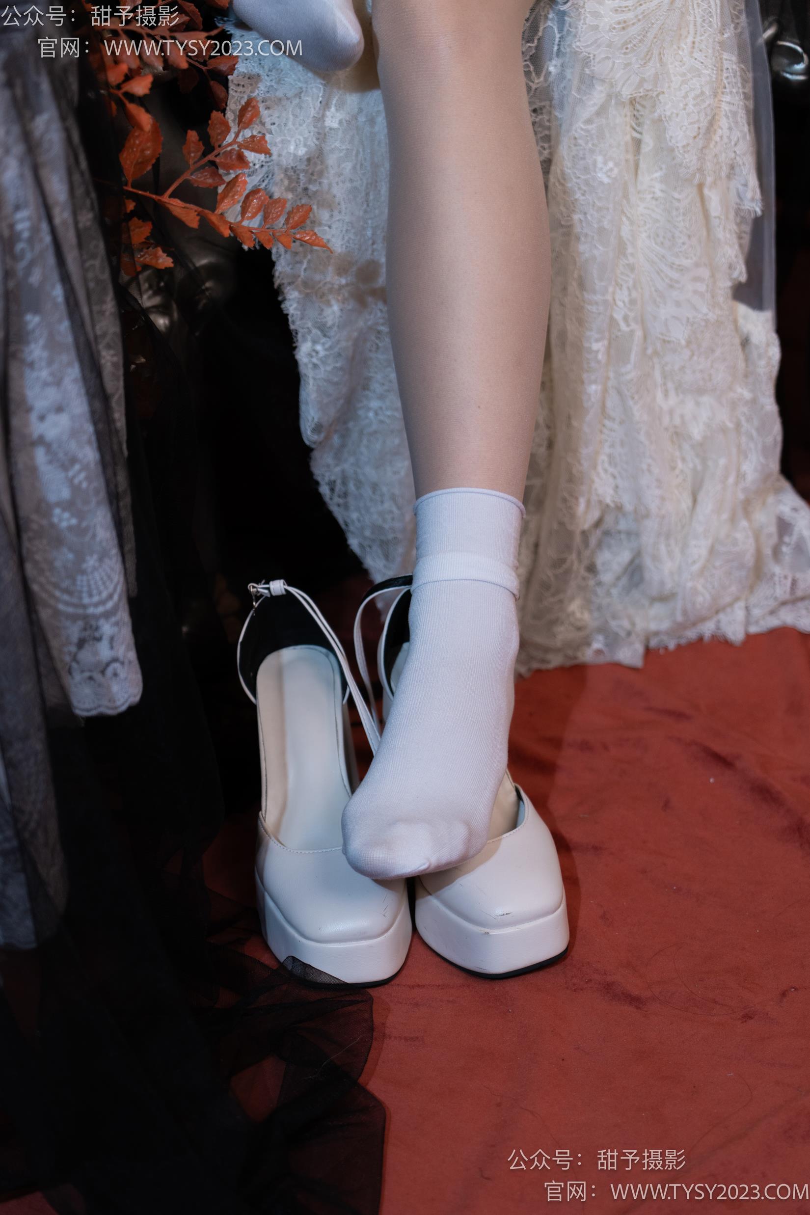 图片[70]-甜予摄影 NO.027 鱼鱼-高跟鞋、白棉袜、肉丝[103P] – 速更版-美库